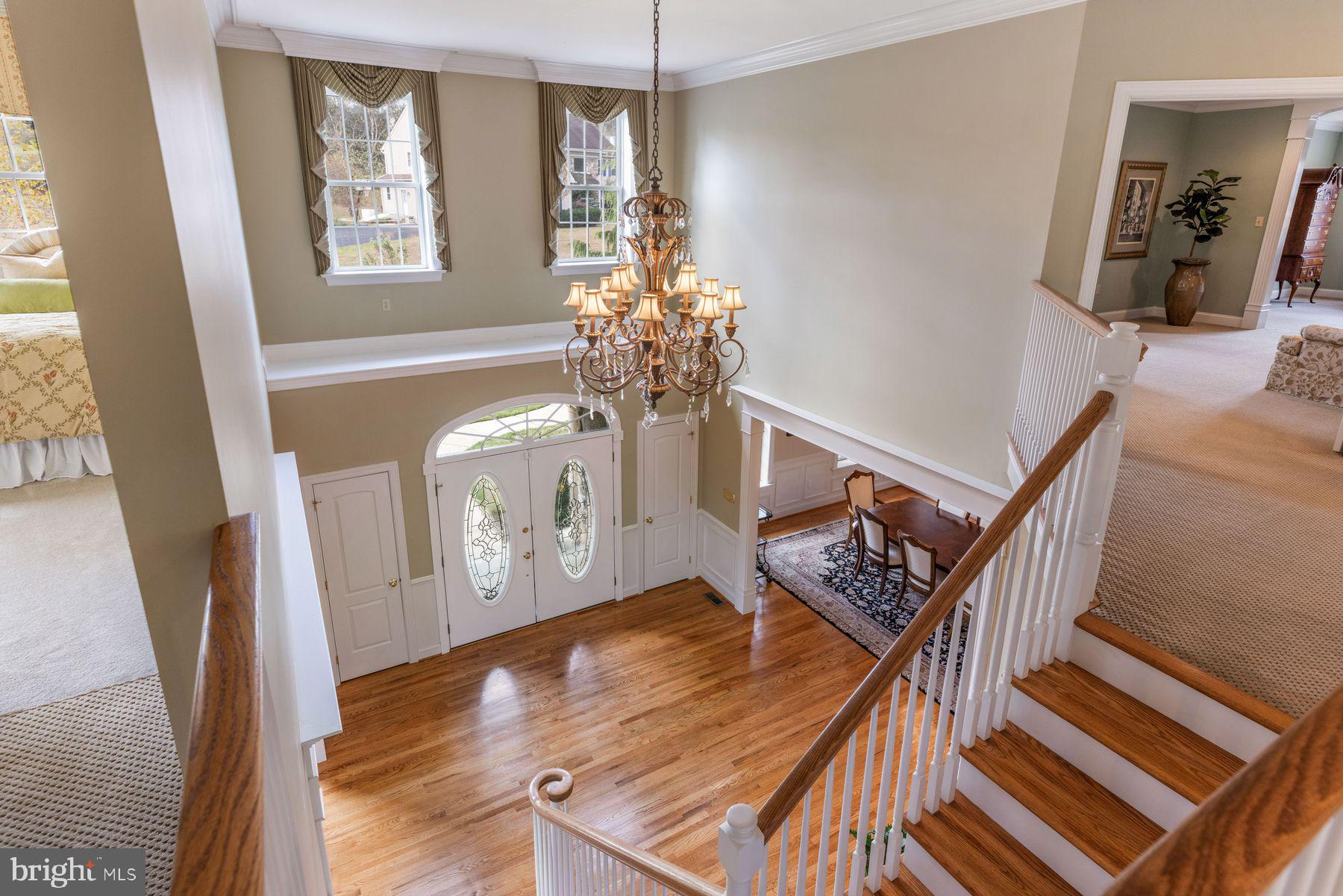 ROLLING HILLS - Residential