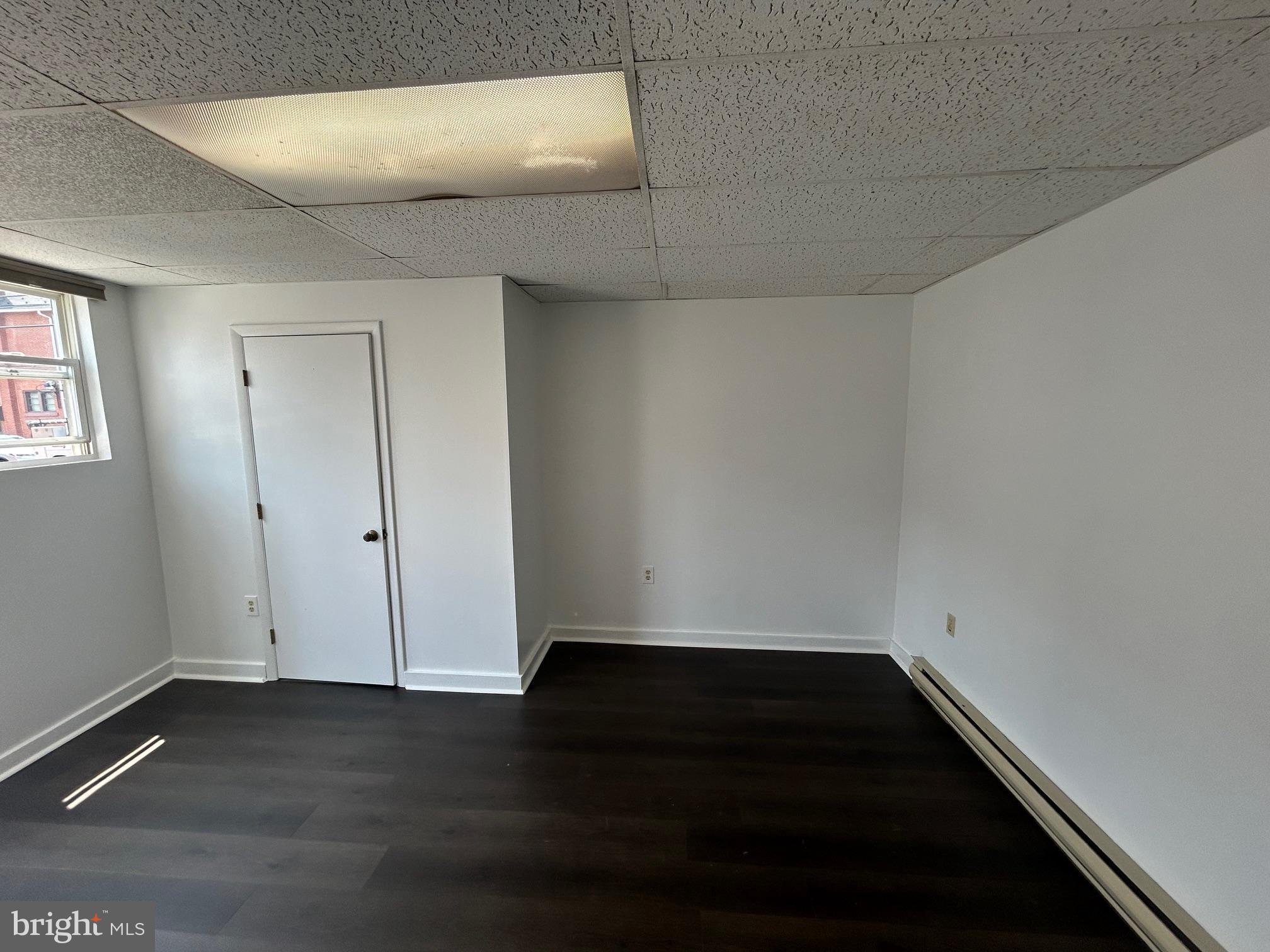 RESIDENTIAL - Residential Lease