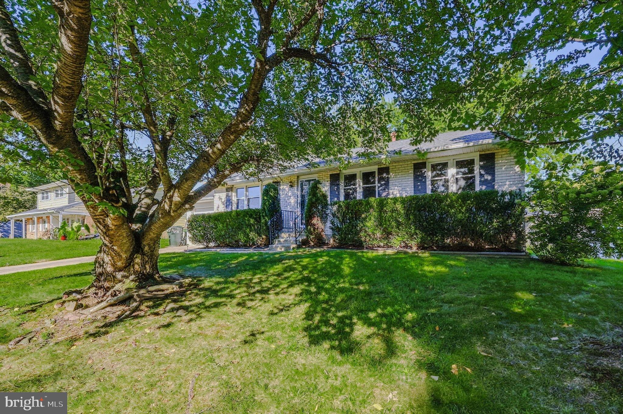 13 CORNWALL DRIVE