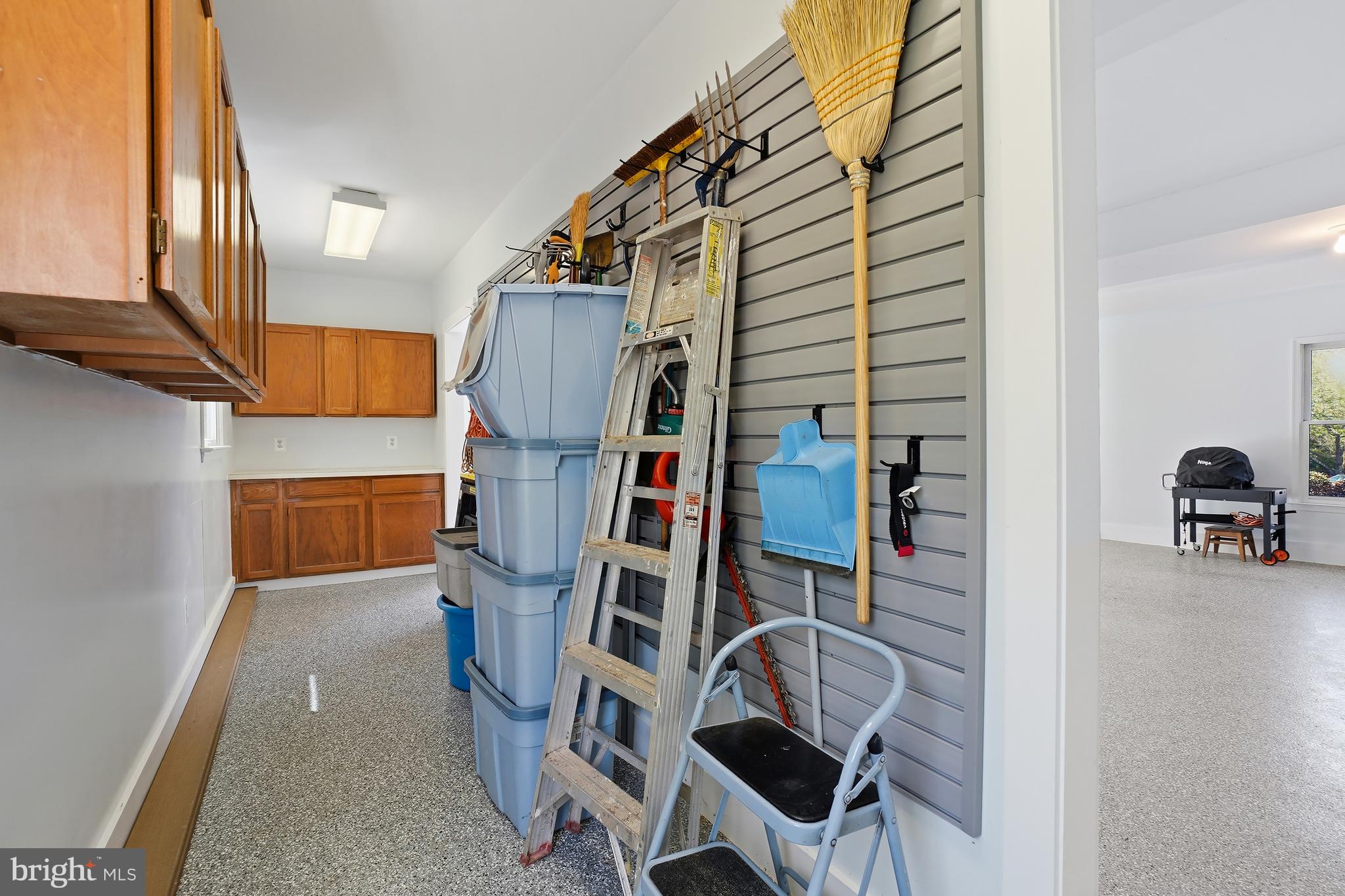 SHAKER WOODS - Residential