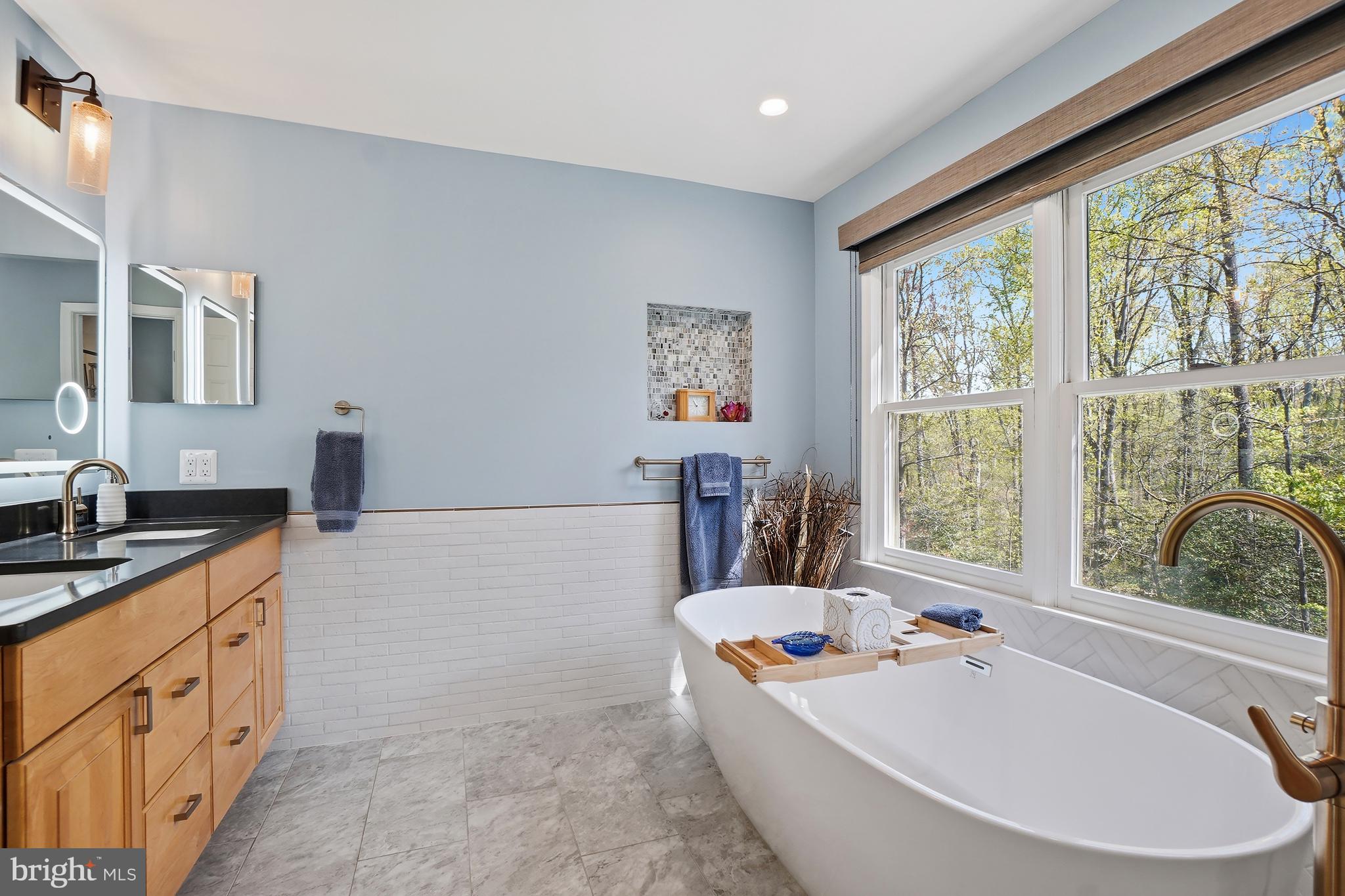 SHAKER WOODS - Residential