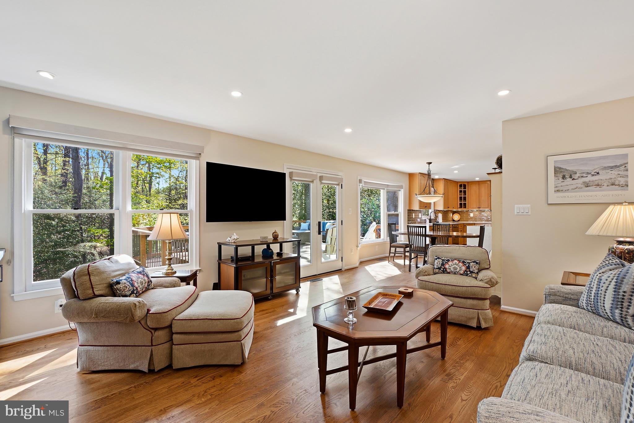 SHAKER WOODS - Residential