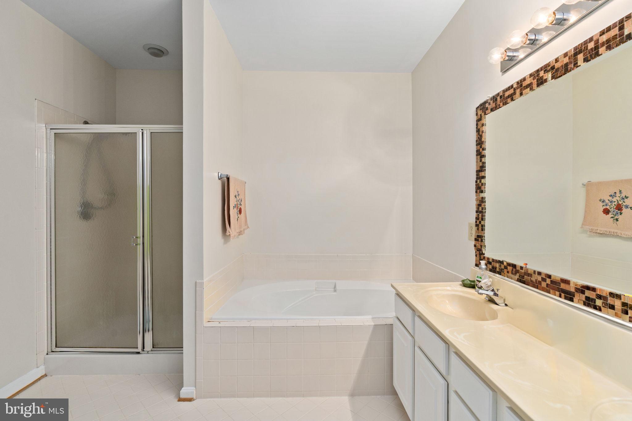 OAKVIEW (SALEM FIELDS) - Residential