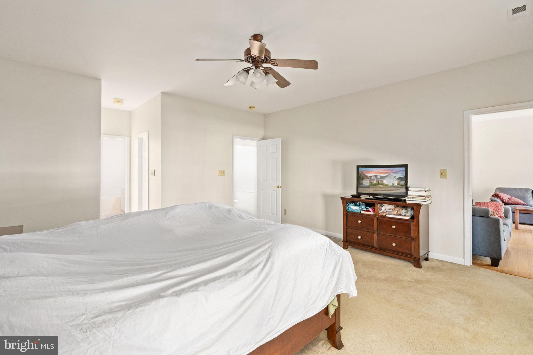 OAKVIEW (SALEM FIELDS) - Residential