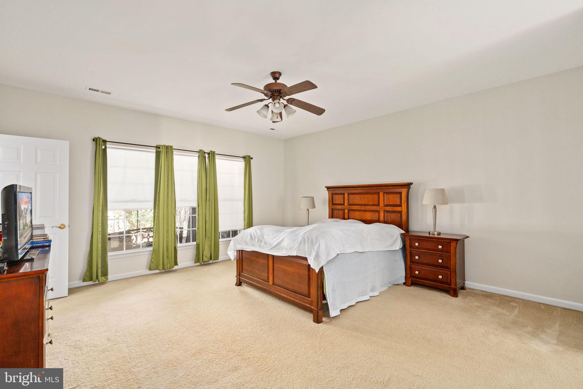 OAKVIEW (SALEM FIELDS) - Residential