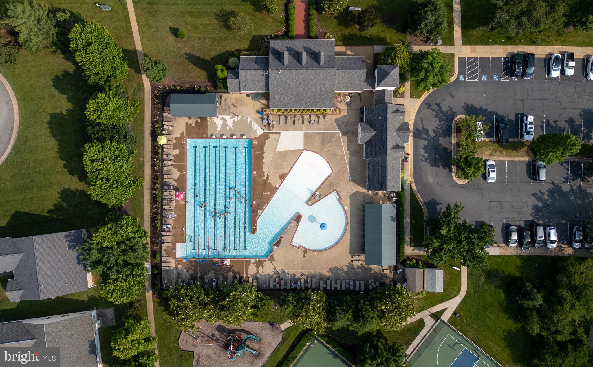 OAKVIEW (SALEM FIELDS) - Residential