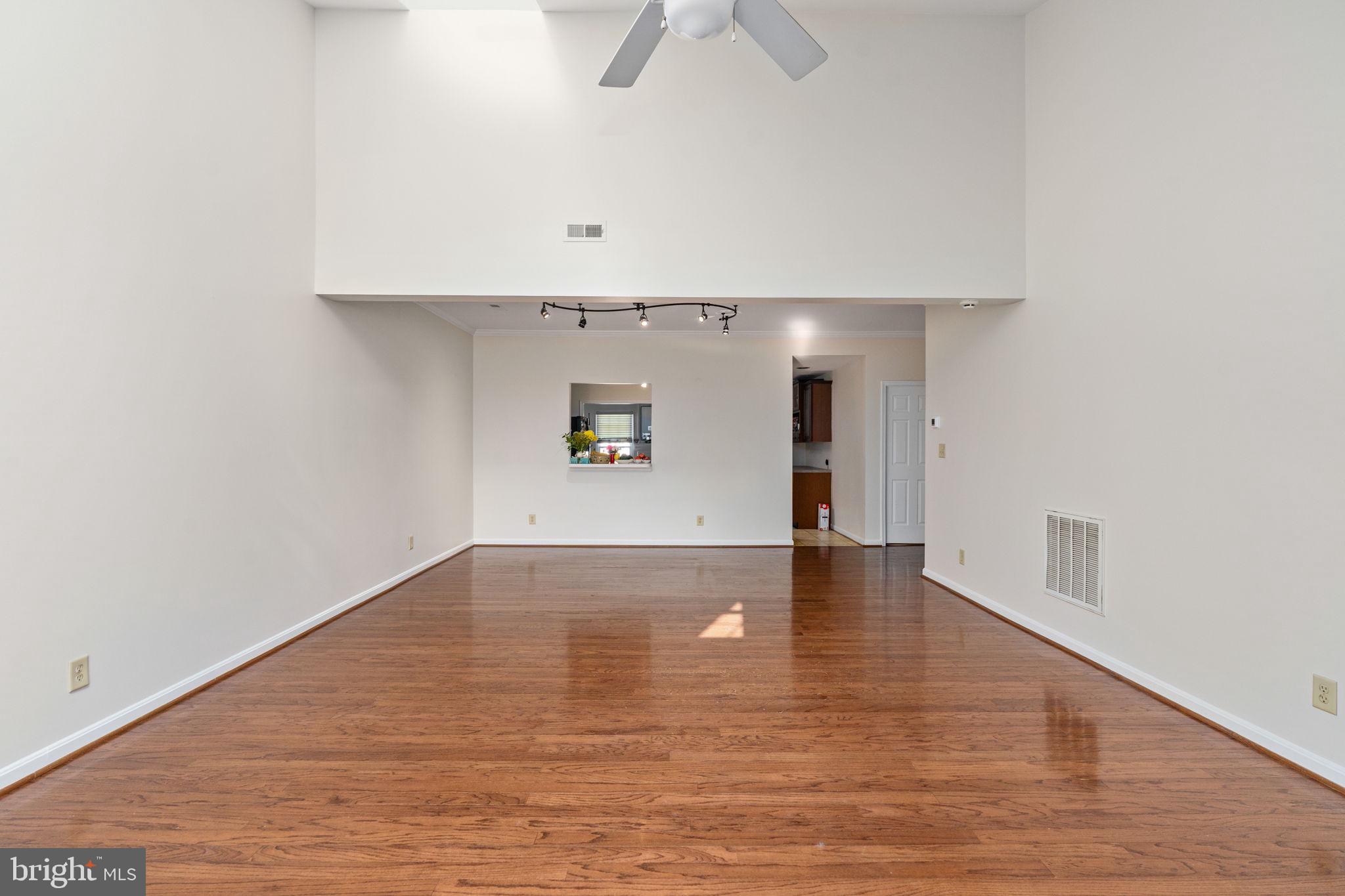 OAKVIEW (SALEM FIELDS) - Residential