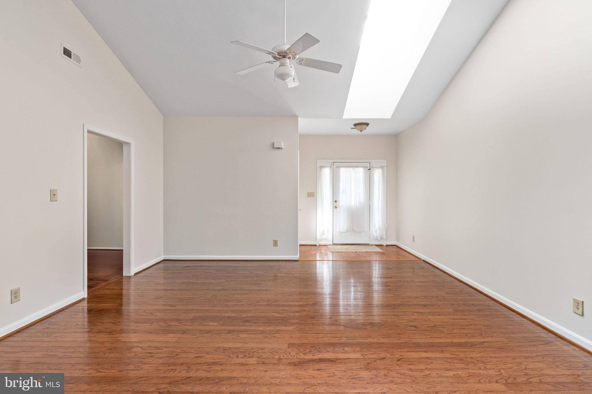 OAKVIEW (SALEM FIELDS) - Residential