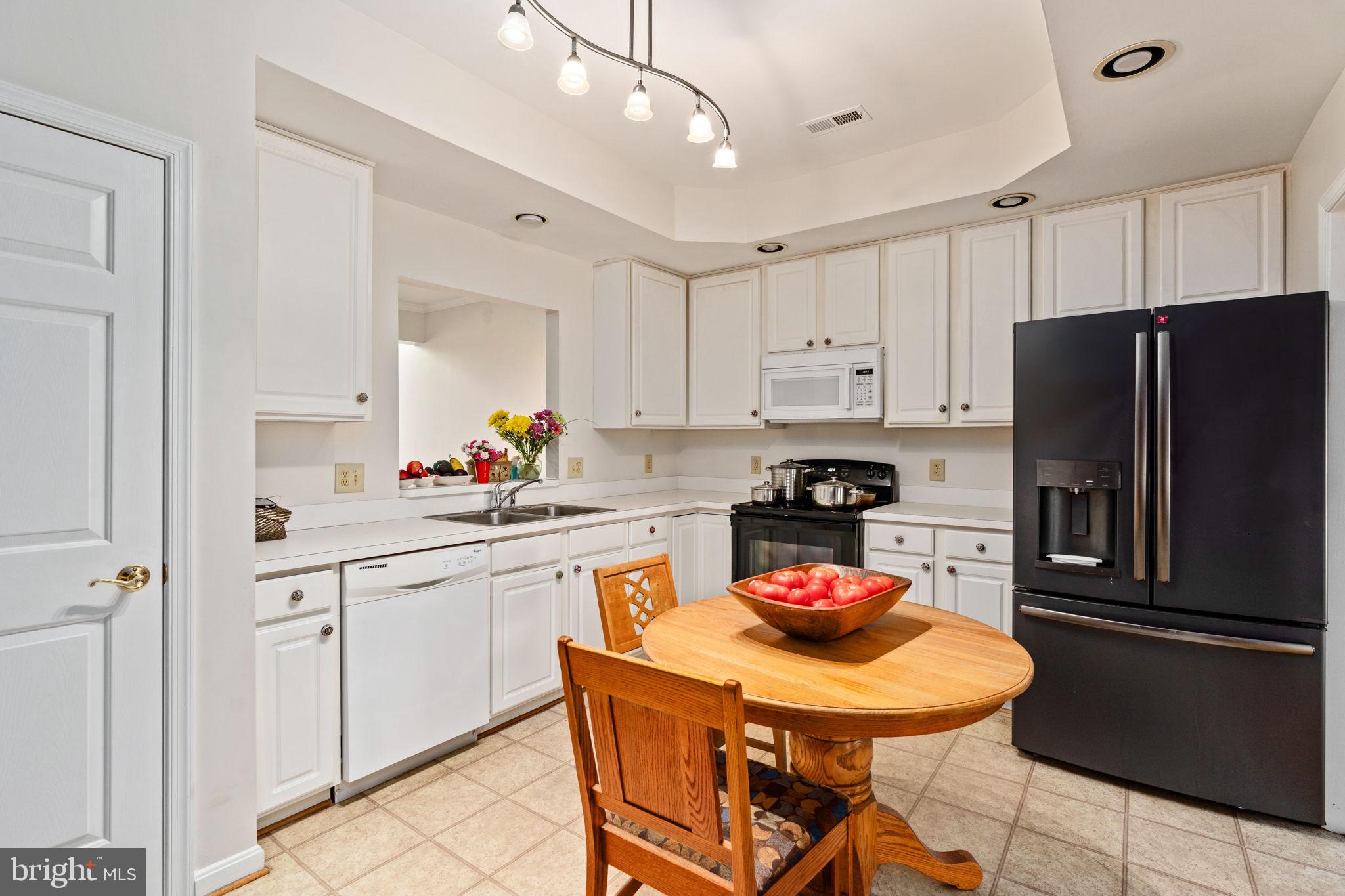 OAKVIEW (SALEM FIELDS) - Residential