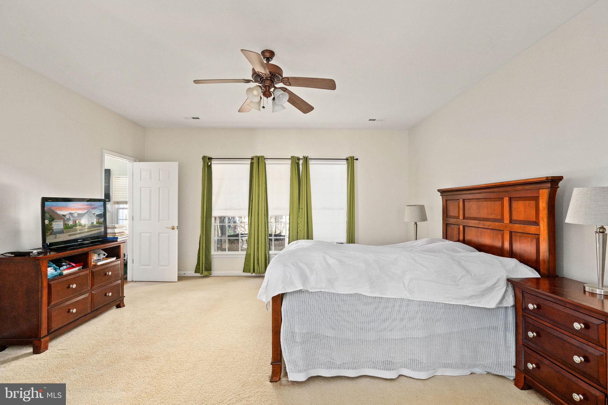 OAKVIEW (SALEM FIELDS) - Residential