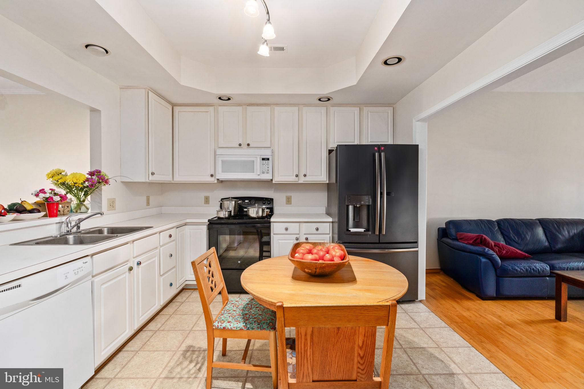 OAKVIEW (SALEM FIELDS) - Residential