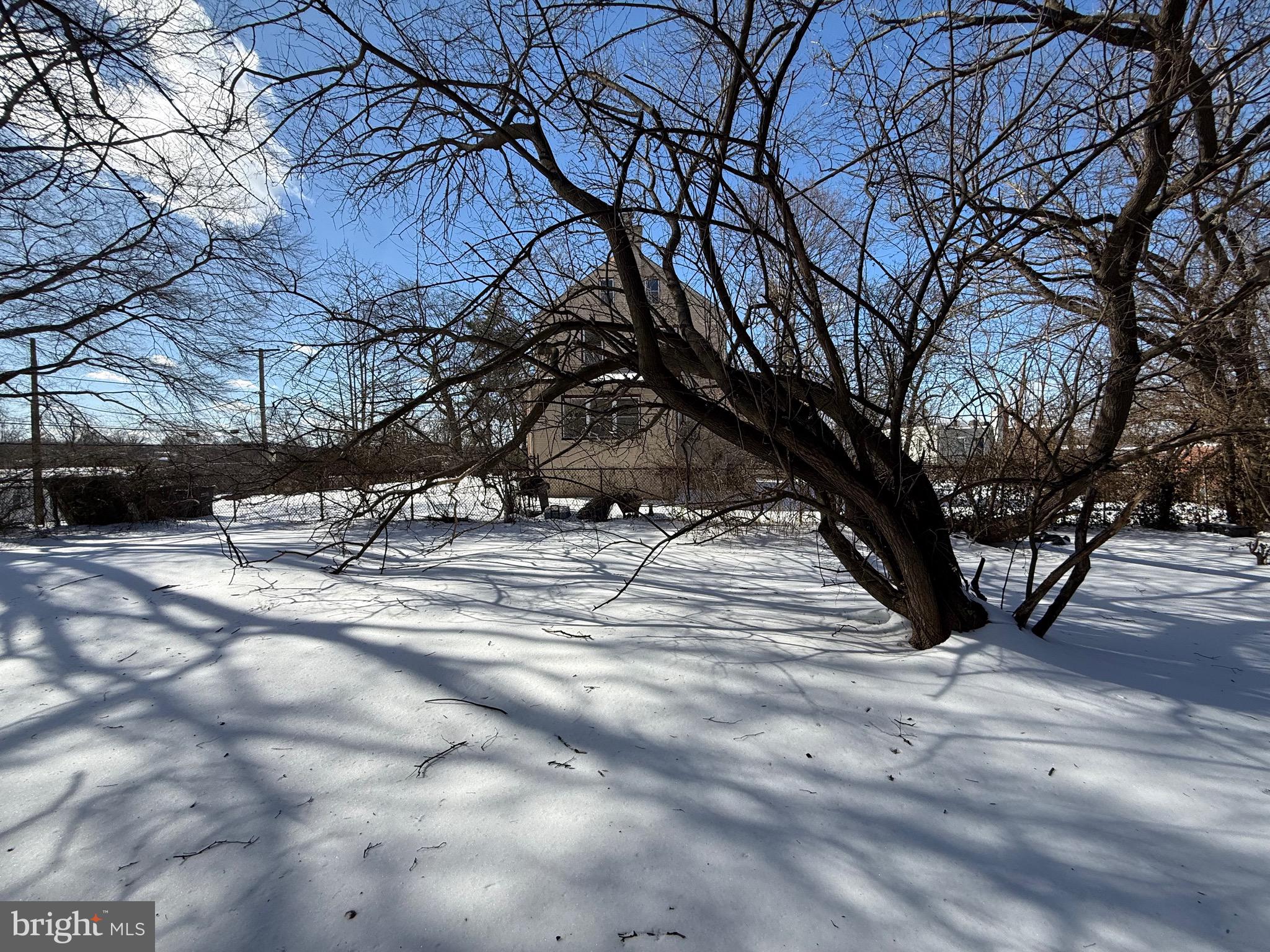 5910 EADS STREET NE LOT 6 & 7