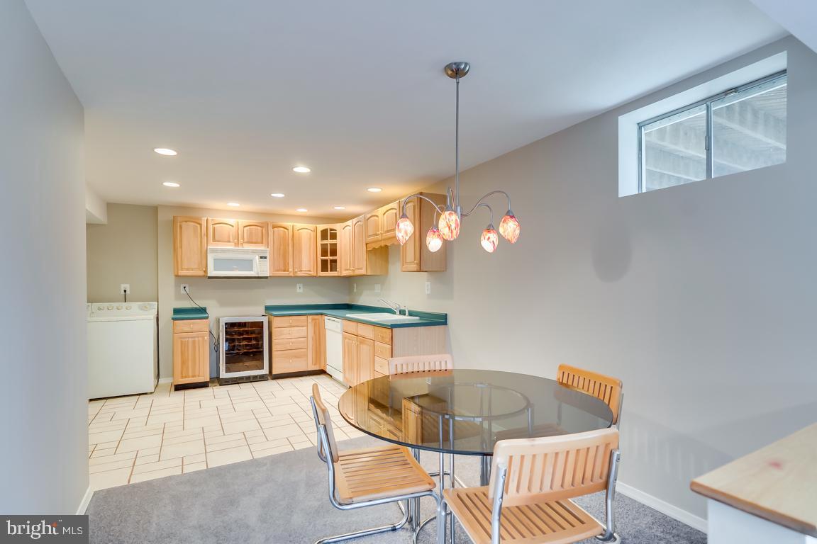 RIDGEGATE WOODS - Residential