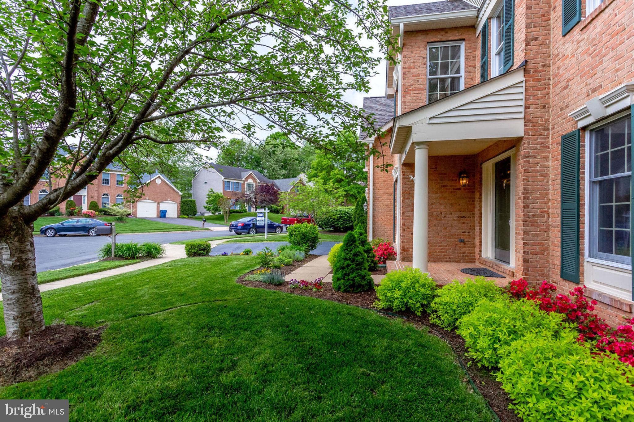 RIDGEGATE WOODS - Residential