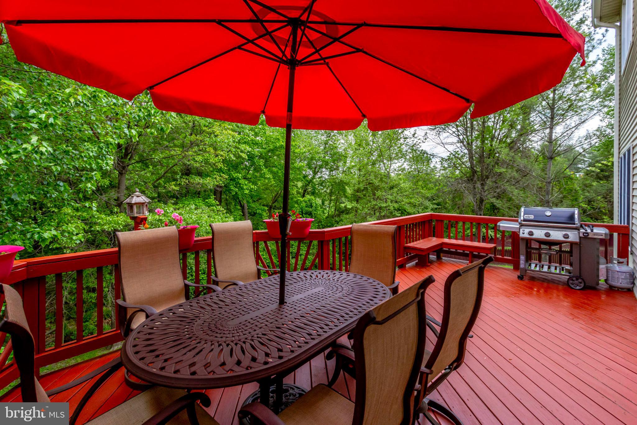 RIDGEGATE WOODS - Residential