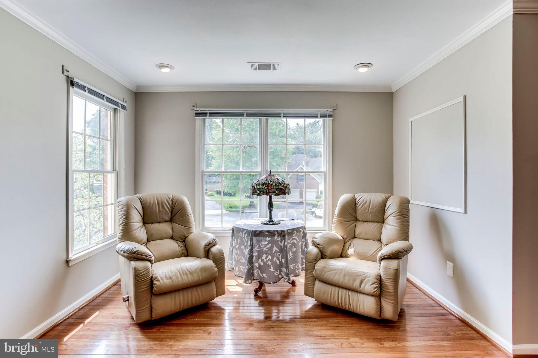 RIDGEGATE WOODS - Residential