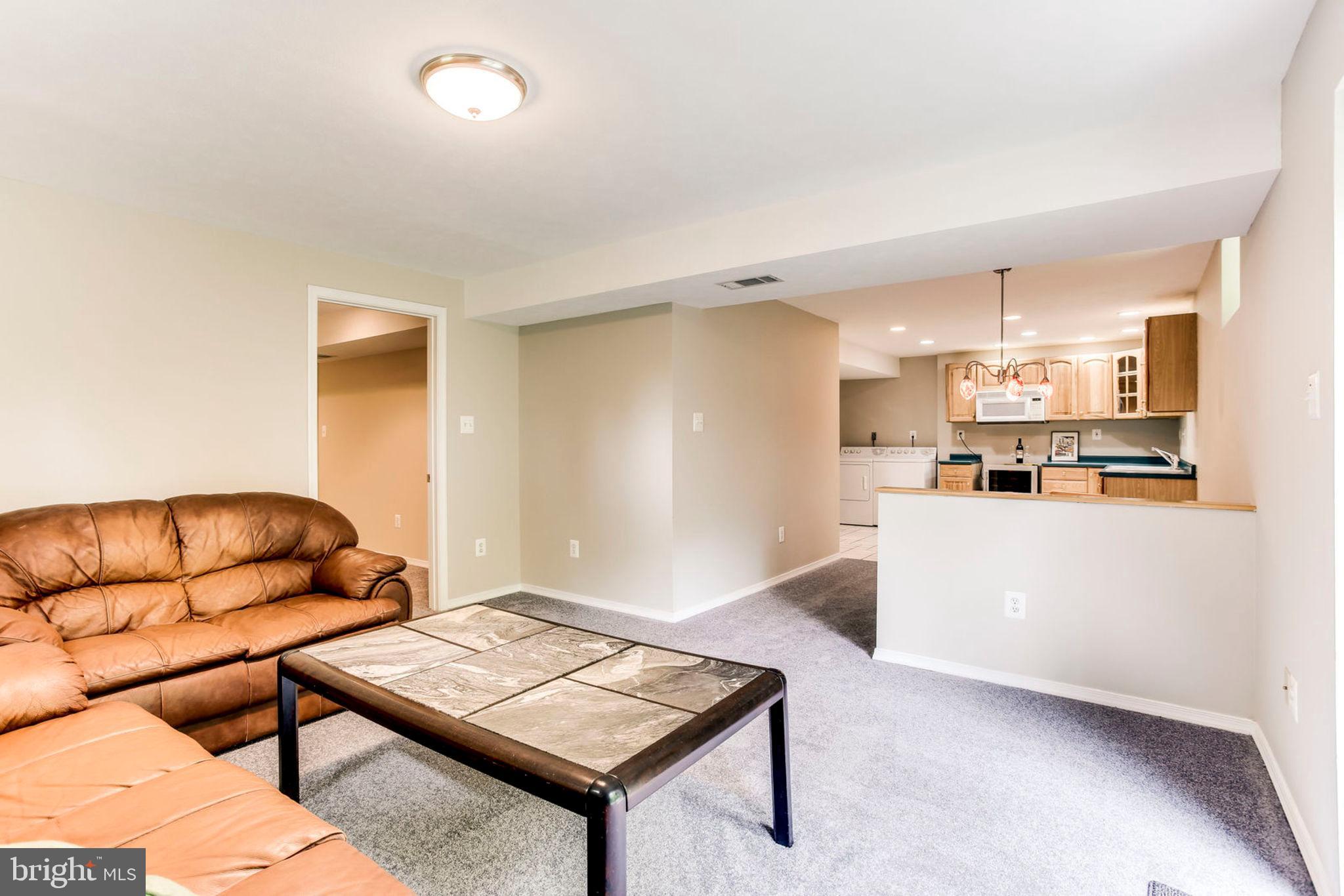 RIDGEGATE WOODS - Residential