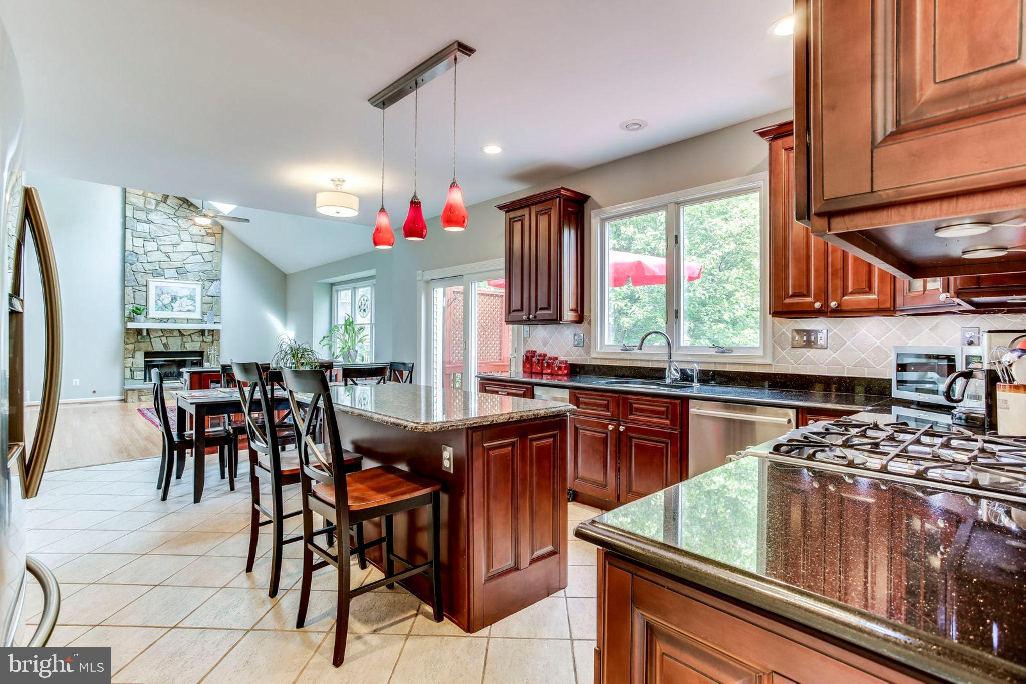 RIDGEGATE WOODS - Residential