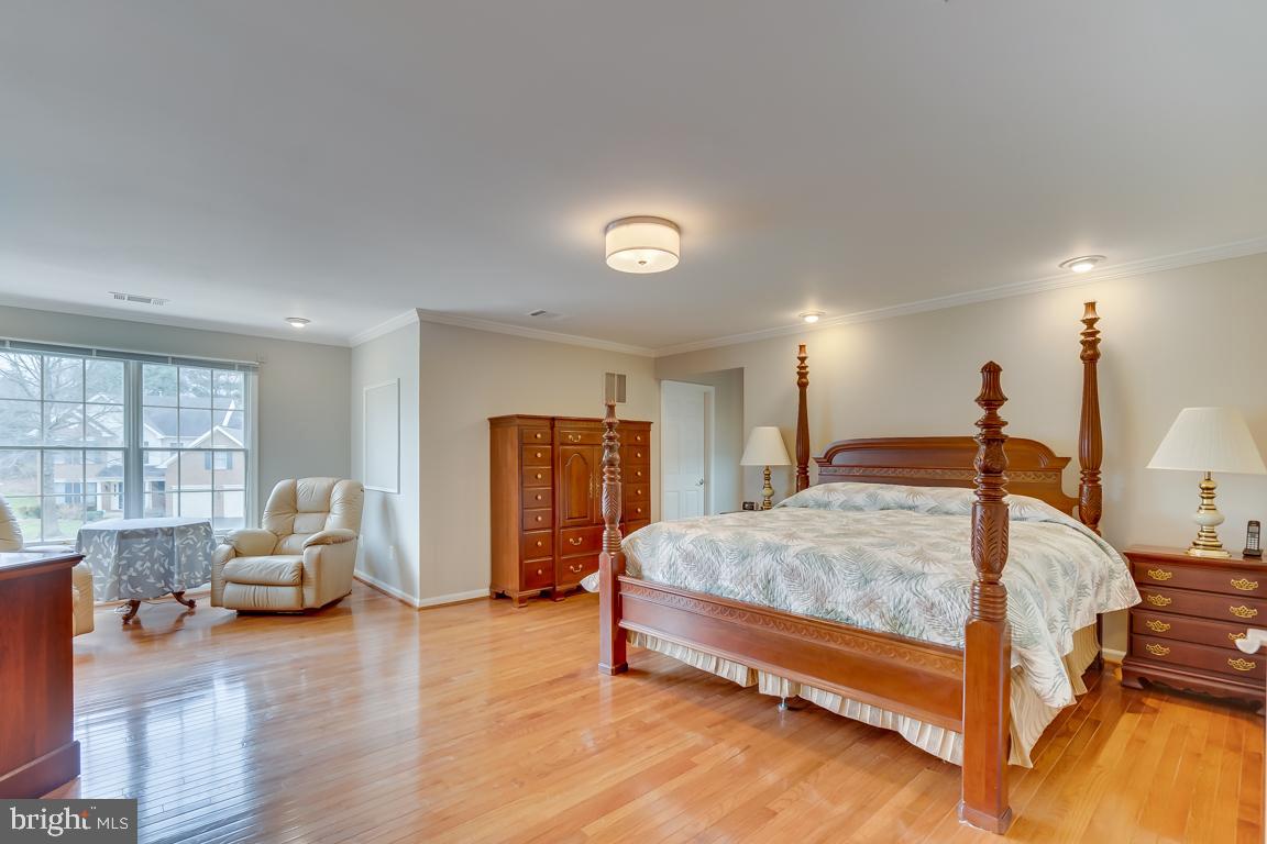 RIDGEGATE WOODS - Residential