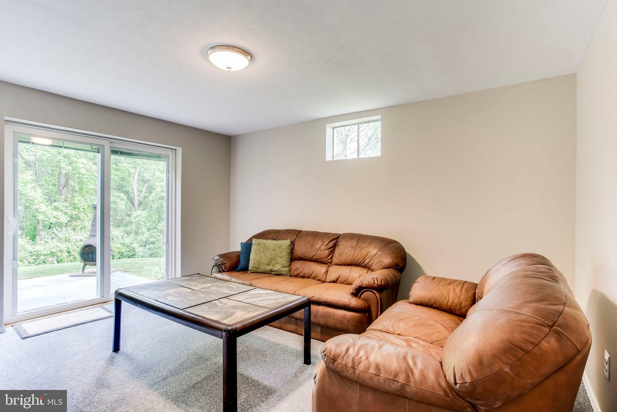 RIDGEGATE WOODS - Residential