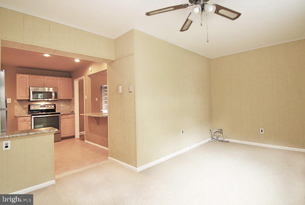 WYNNEWOOD VALLEY - Residential Lease