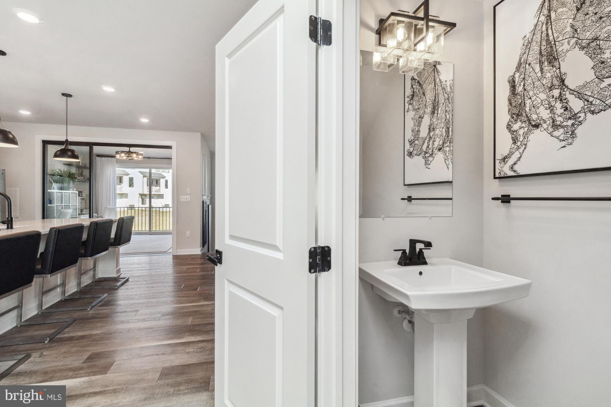 CEDAR CREEK - Residential
