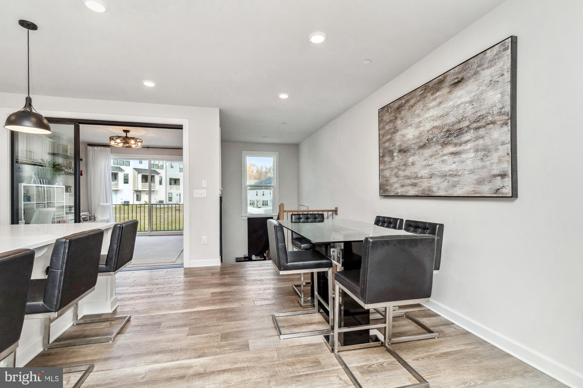 CEDAR CREEK - Residential