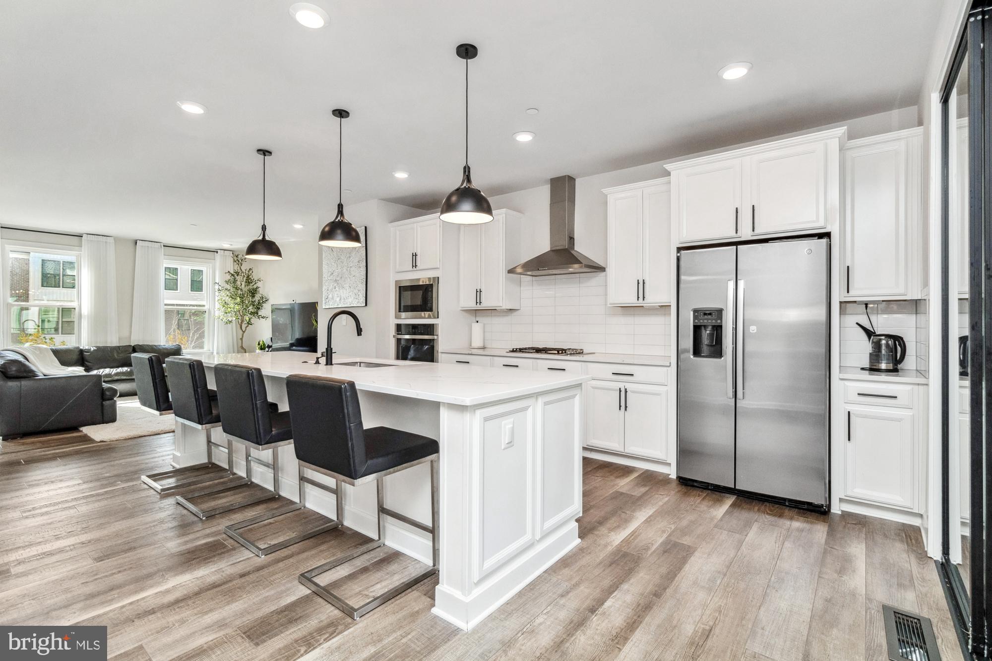 CEDAR CREEK - Residential