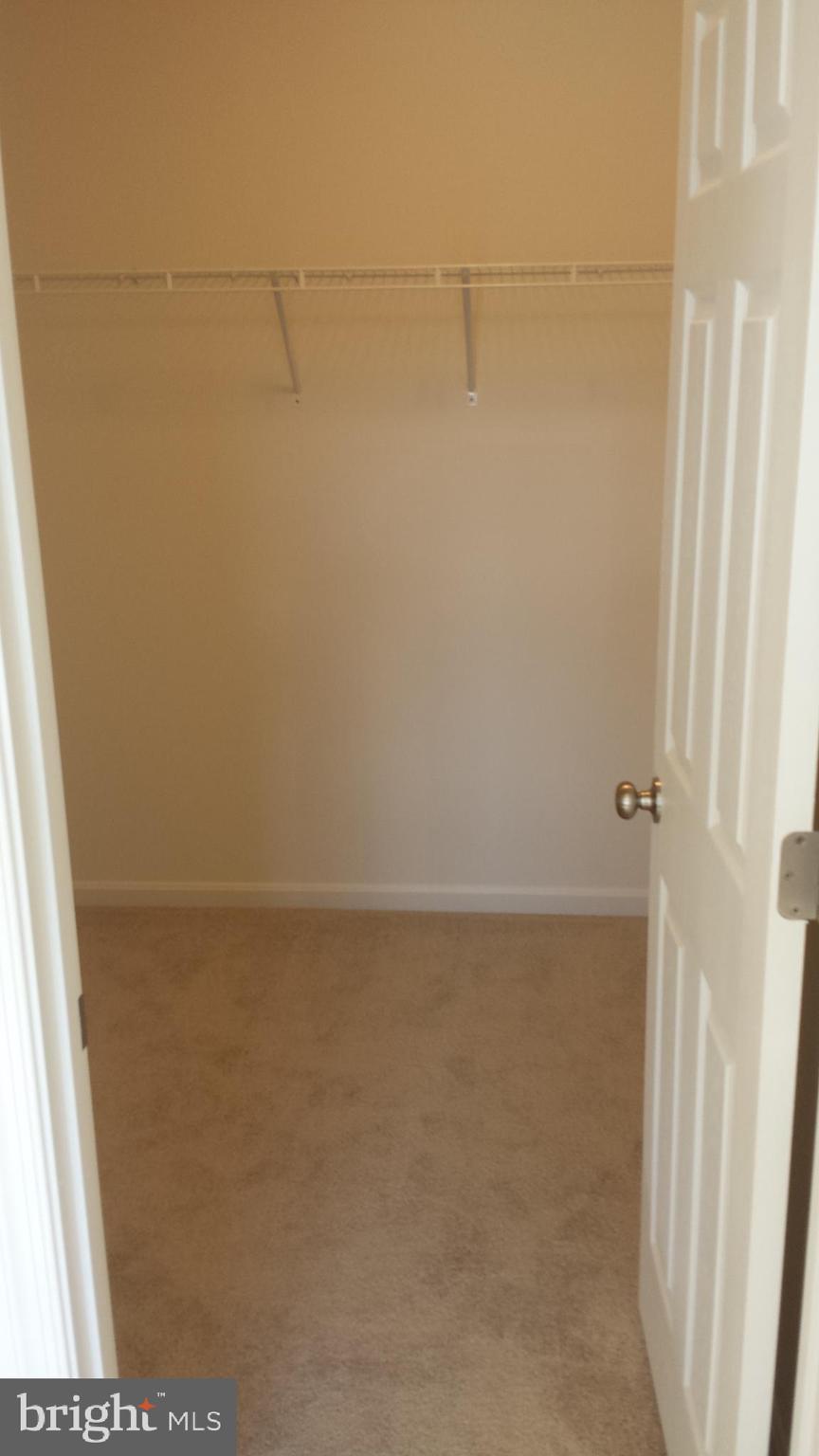 PRINCE FREDERICK CROSSING - Residential Lease