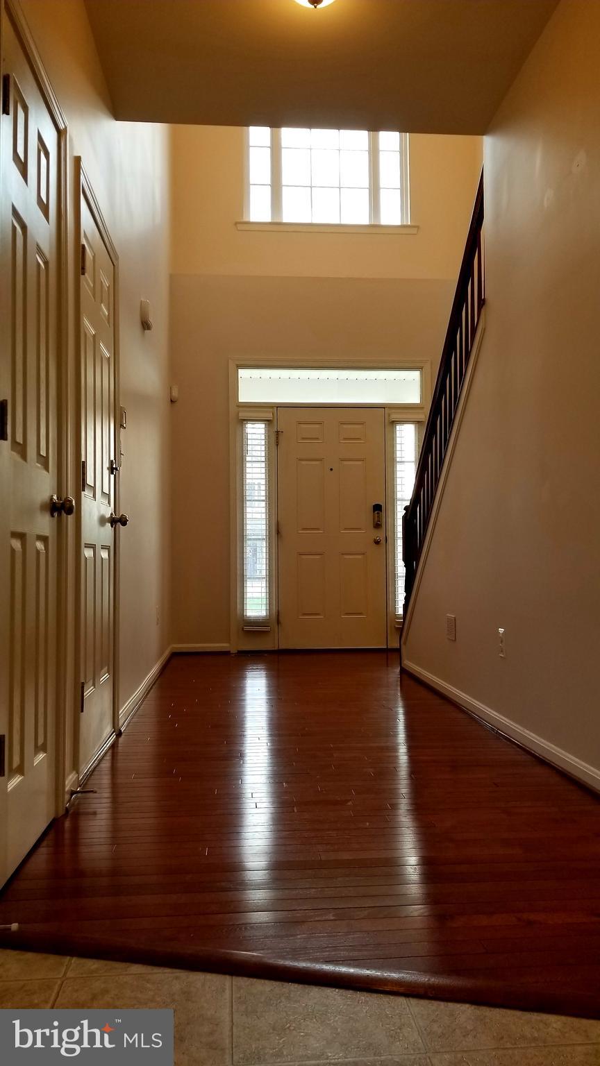 PRINCE FREDERICK CROSSING - Residential Lease