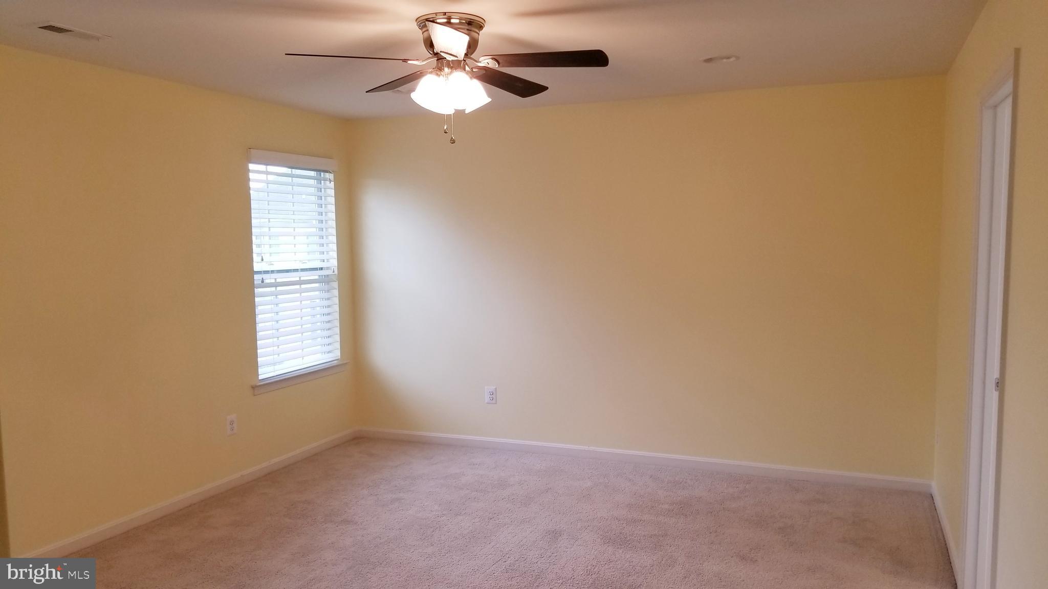 PRINCE FREDERICK CROSSING - Residential Lease