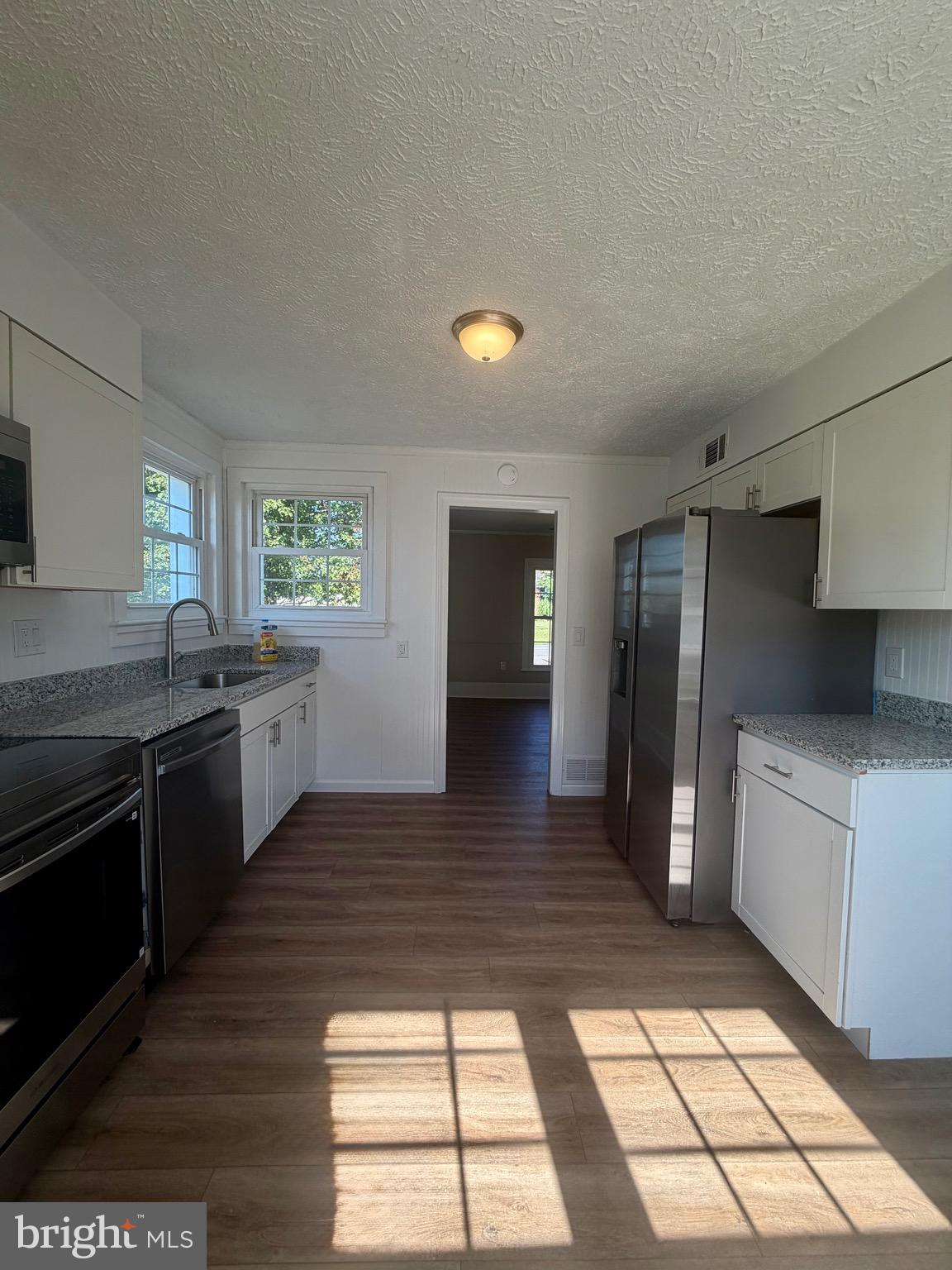SYCAMORE PARK - Residential