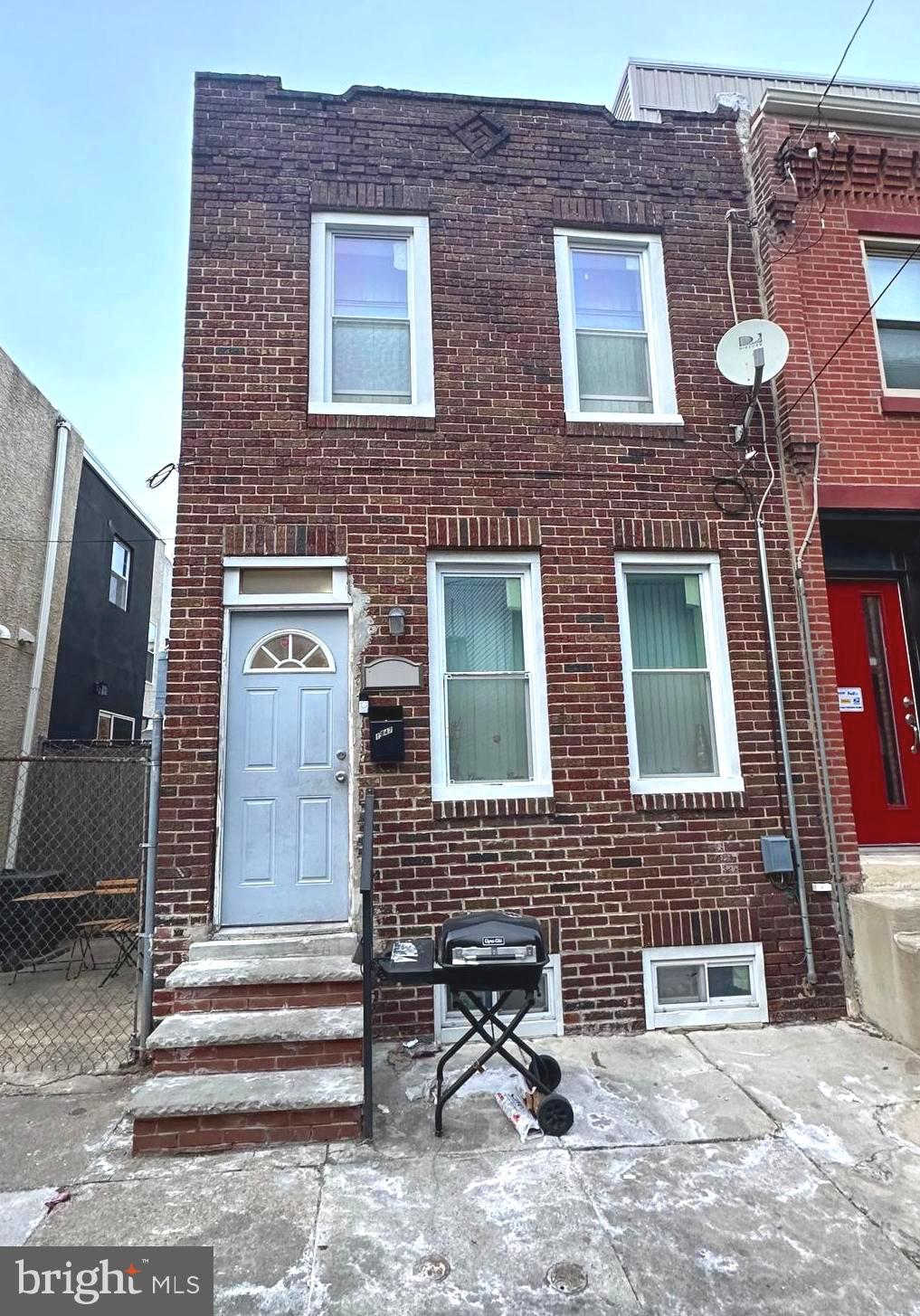 **Charming Three-Bedroom Row Home in Vibrant Point Breeze**
Welcome to your new home in Point Breeze! This inviting three-bedroom, one-and-a-half-bath row home perfectly blends comfort and community in a thriving neighborhood.
Inside, enjoy a spacious layout ideal for relaxation and entertaining. The modern kitchen features ample counter space, while the dining area and cozy living room provide the perfect setting for family gatherings.
Upstairs, discover three bright bedrooms with generous closet space, complemented by a well-designed full bathroom and an additional half bath for guests.
Outside, explore the charming streets adorned with colorful murals, local shops, and cafes. With historic schools and community centers nearby, everything you need is within walking distance.
Point Breeze is a vibrant community experiencing exciting revitalization—don’t miss your chance to call this wonderful neighborhood home! Schedule a tour today! Interior pictures coming soon!