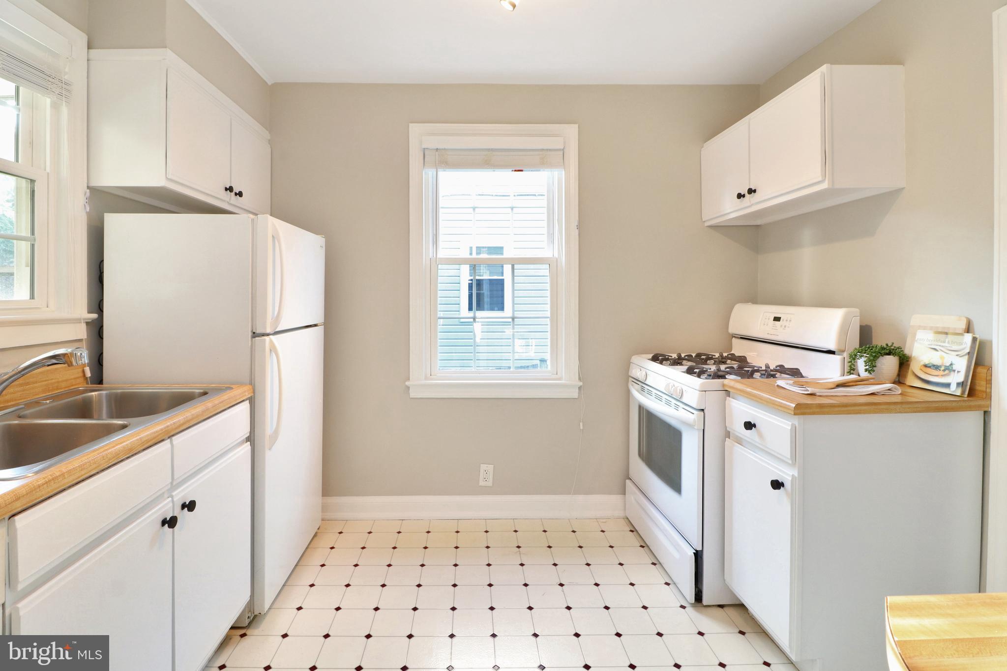 MASON TERRACE - Residential