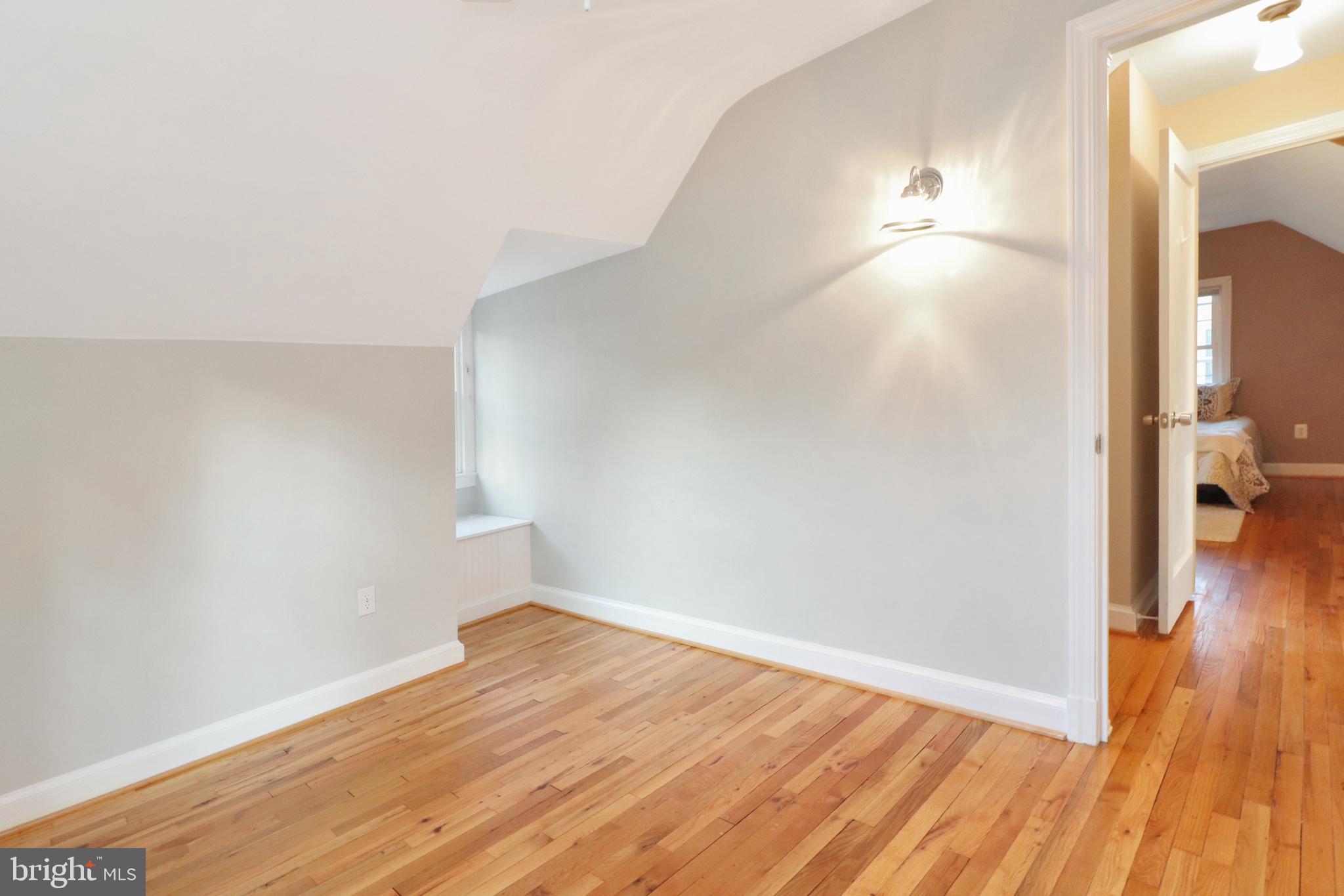 MASON TERRACE - Residential