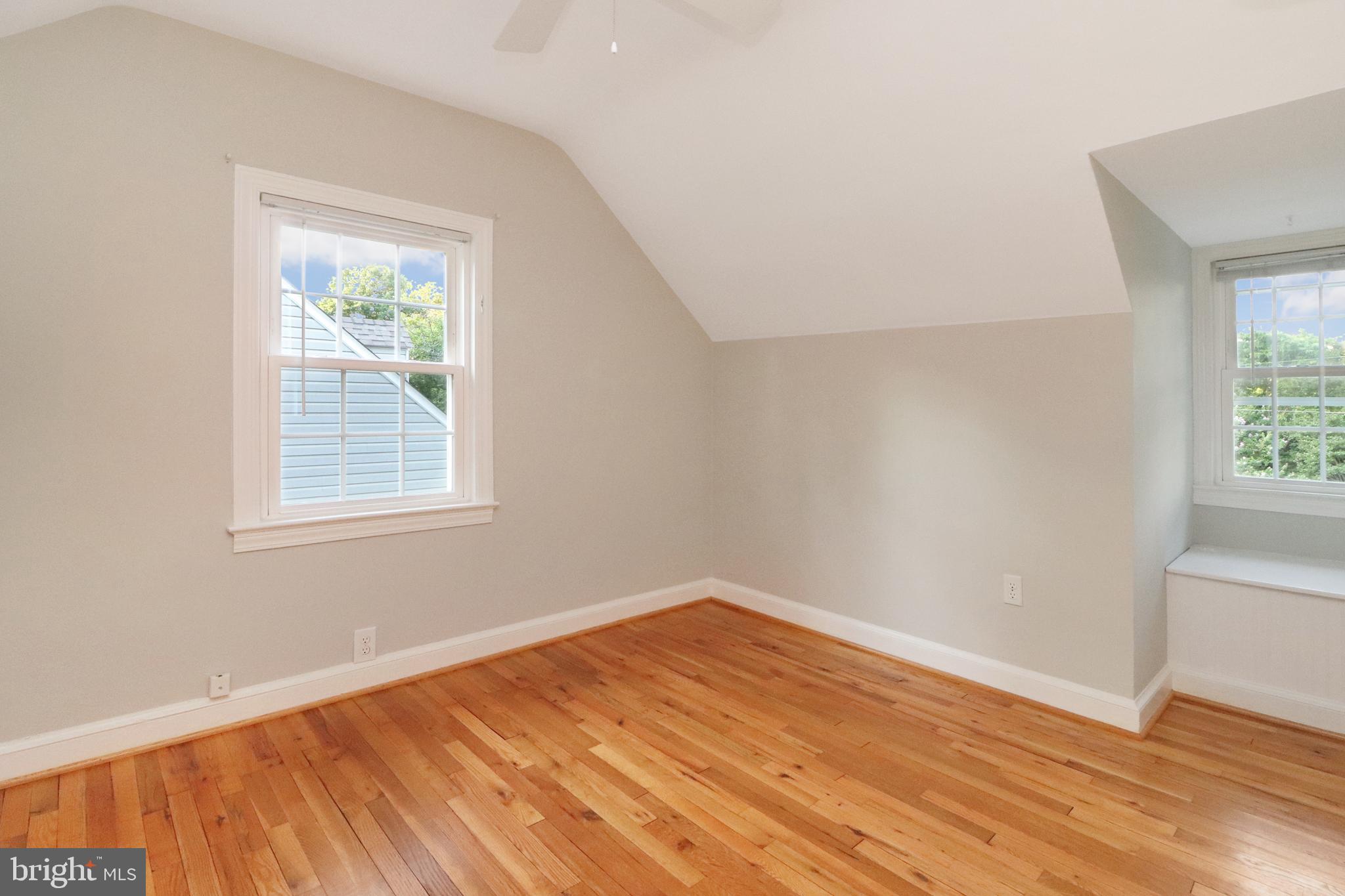 MASON TERRACE - Residential