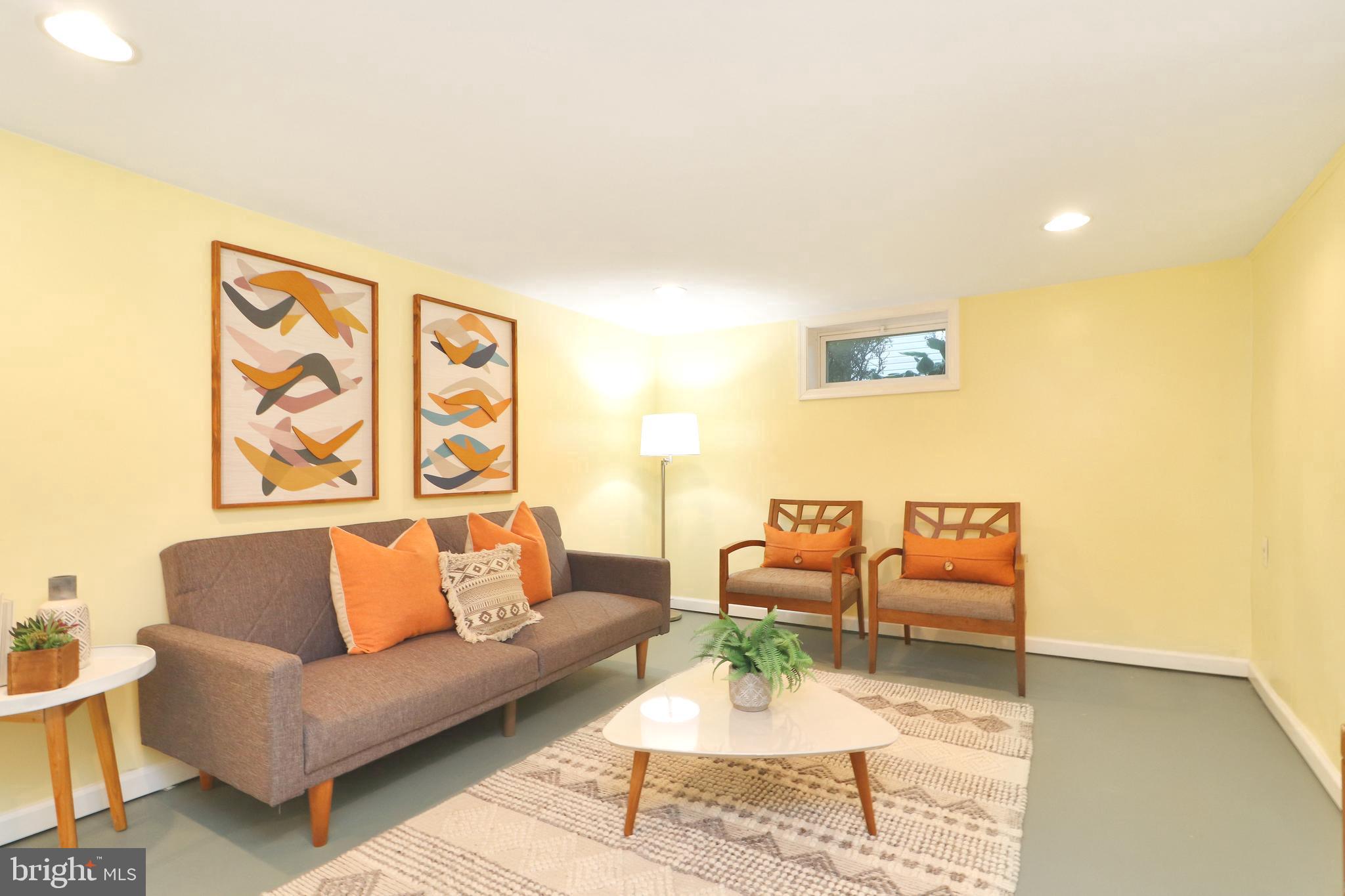 MASON TERRACE - Residential