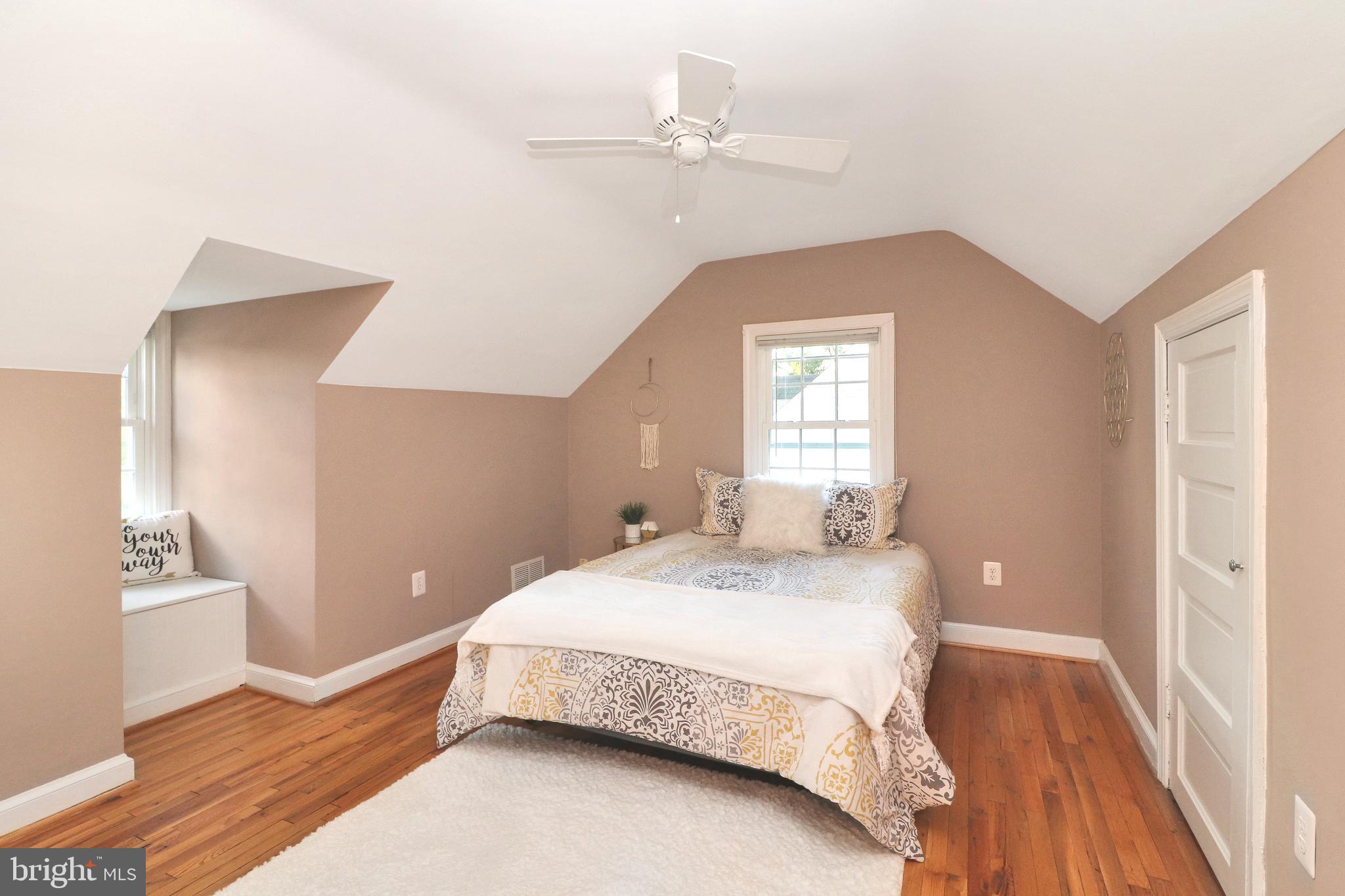 MASON TERRACE - Residential