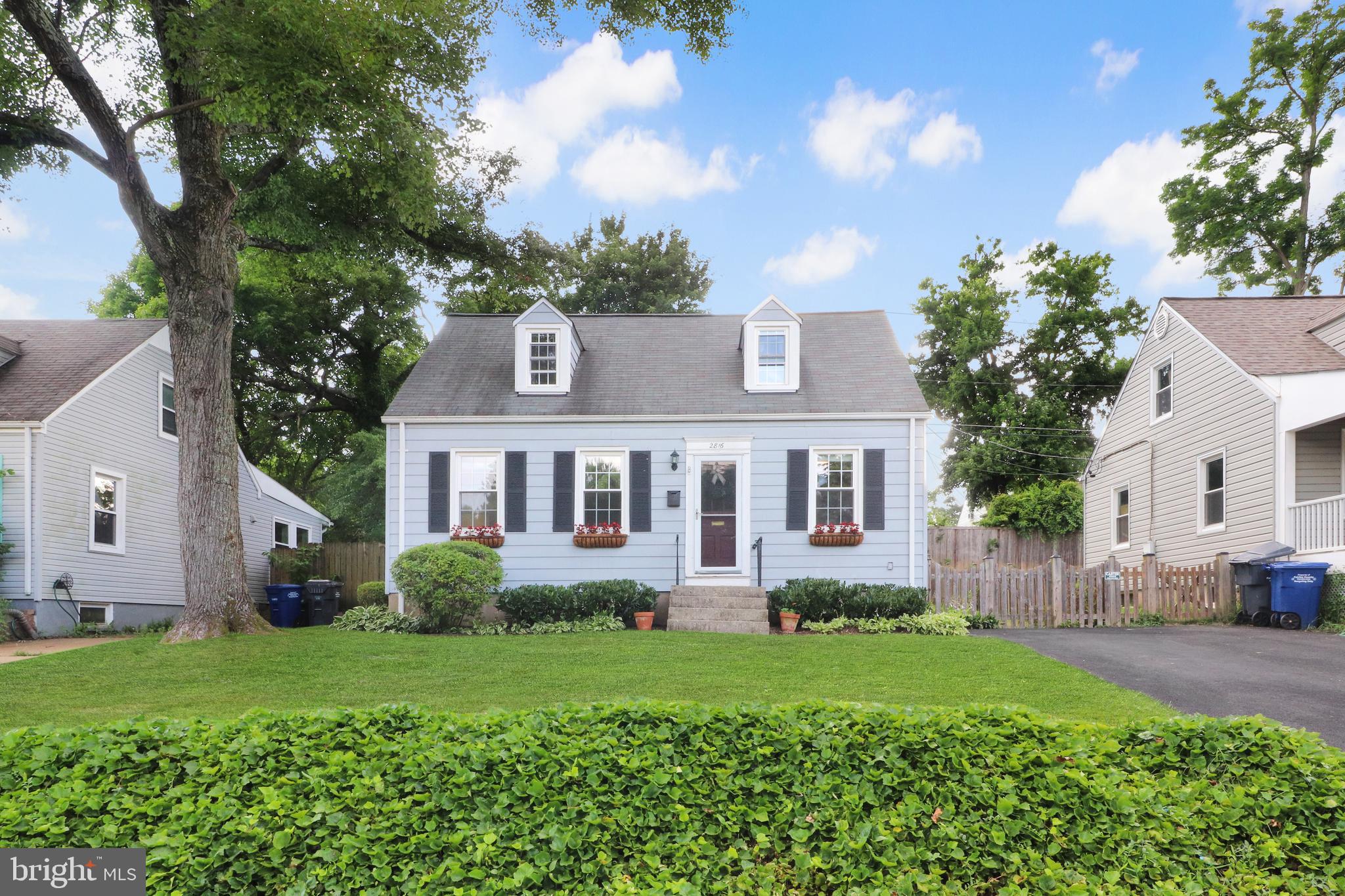 MASON TERRACE - Residential