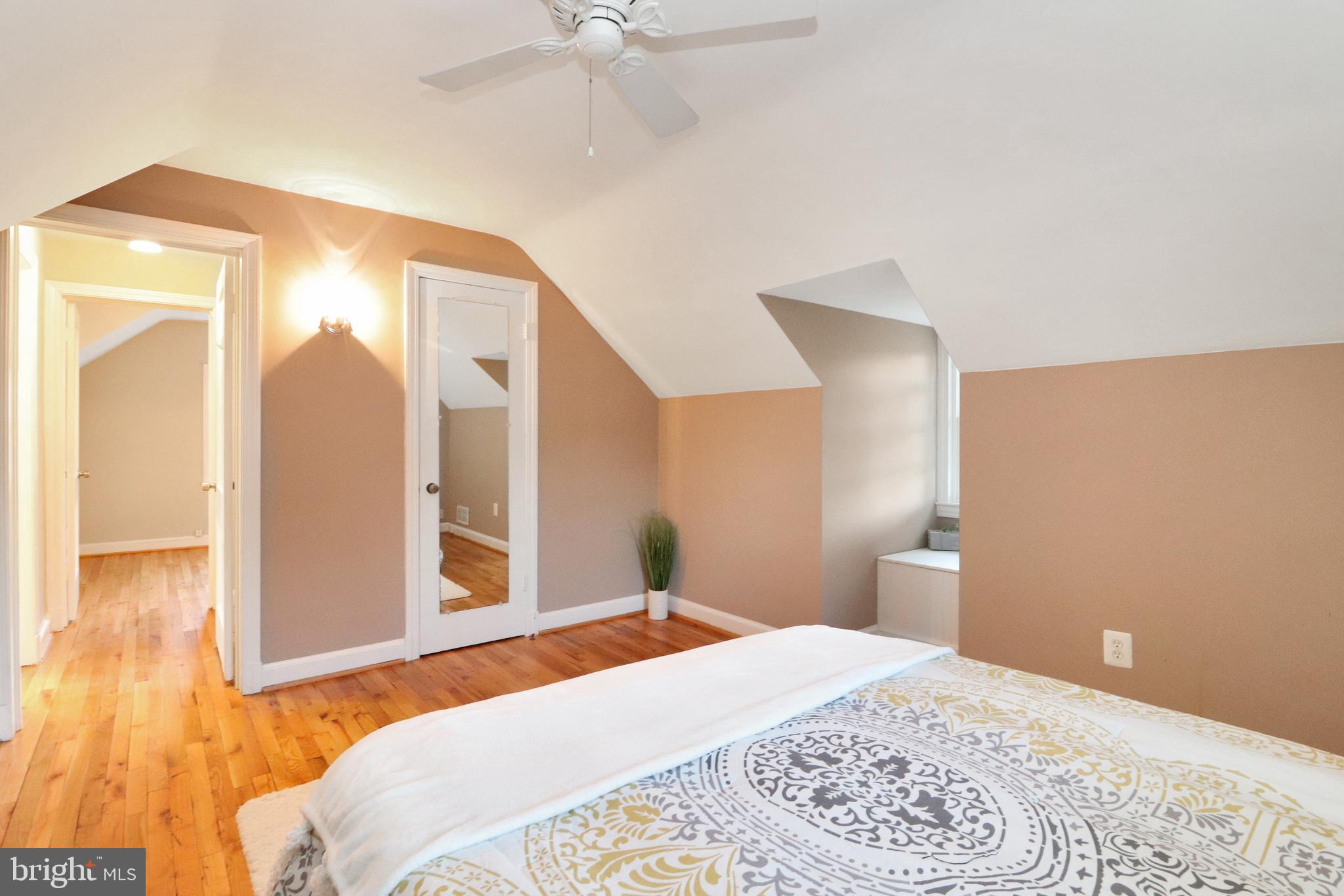 MASON TERRACE - Residential