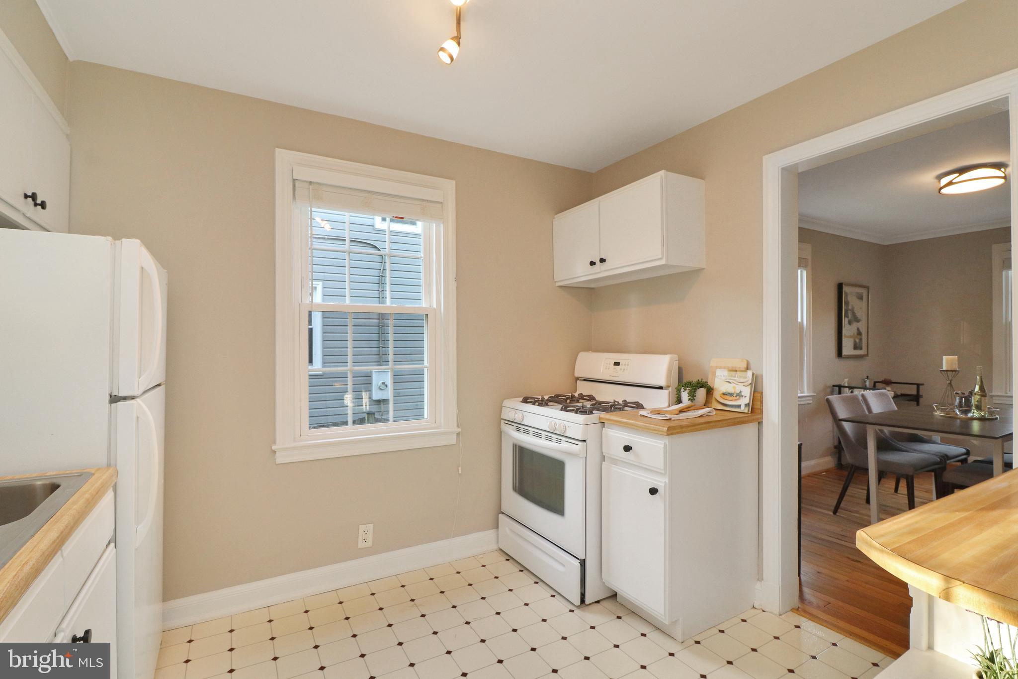 MASON TERRACE - Residential