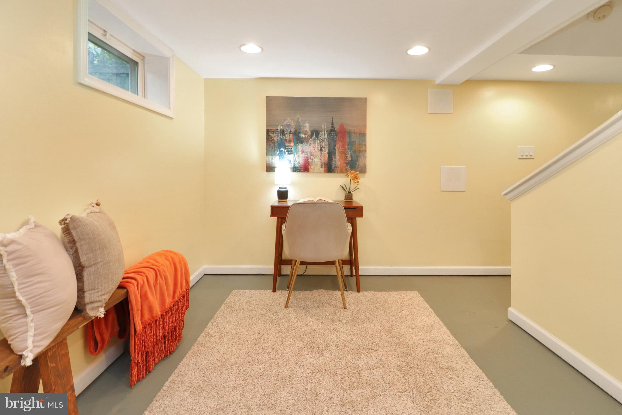 MASON TERRACE - Residential