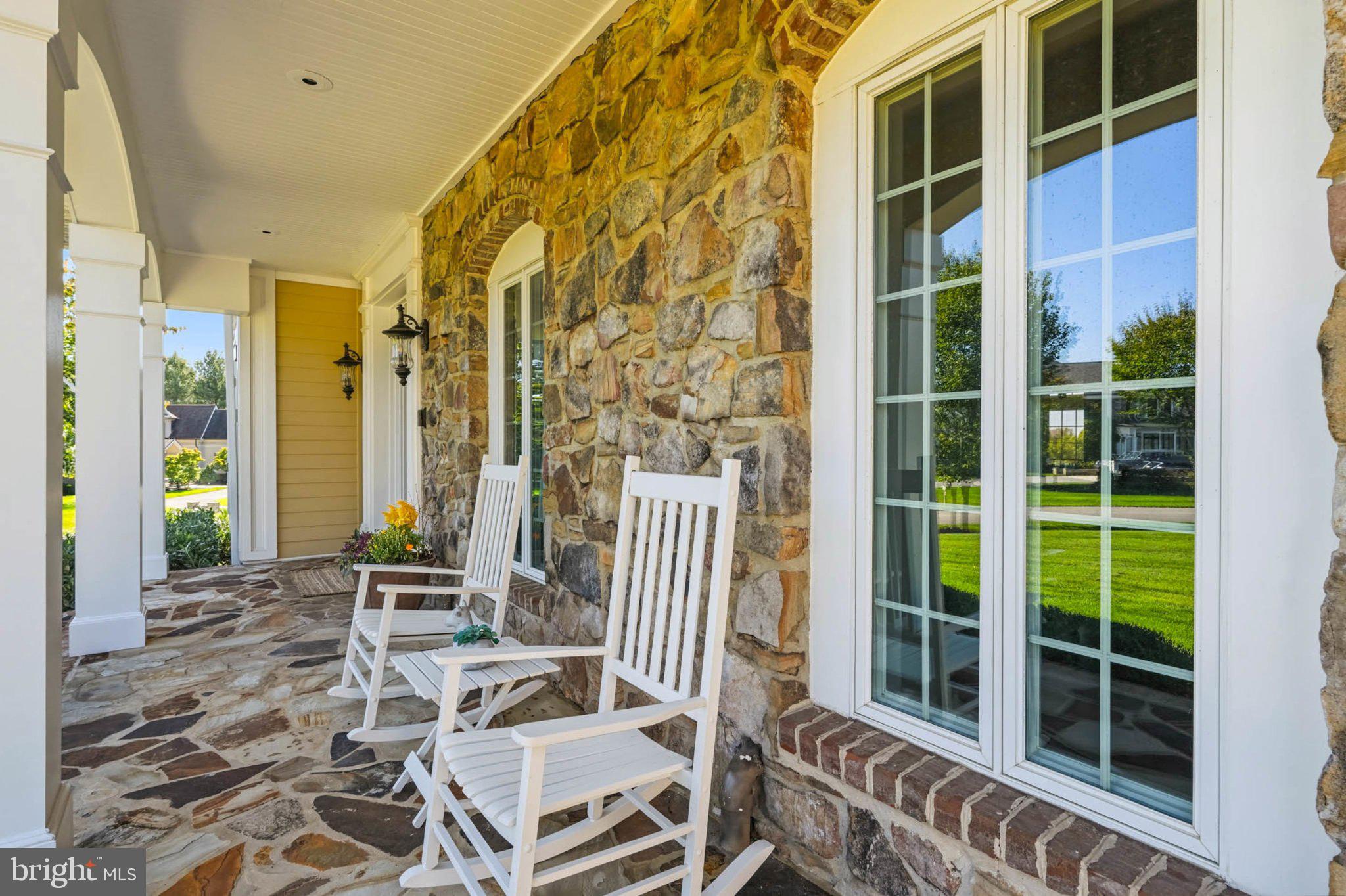 7105 BITER LANE