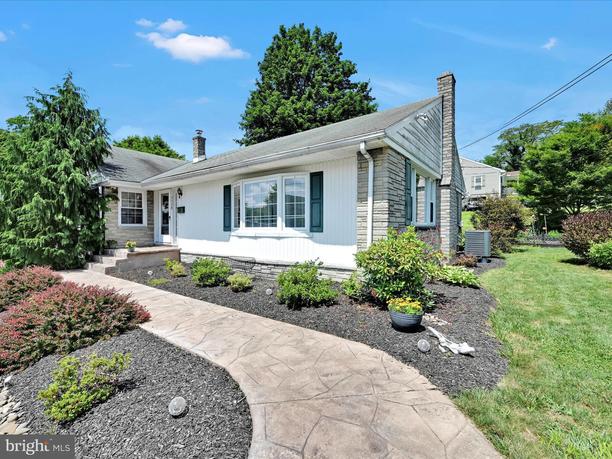 Port Carbon, Pennsylvania 17965, United States, 3 Bedrooms Bedrooms, ,3 BathroomsBathrooms,Residential,Active,167130