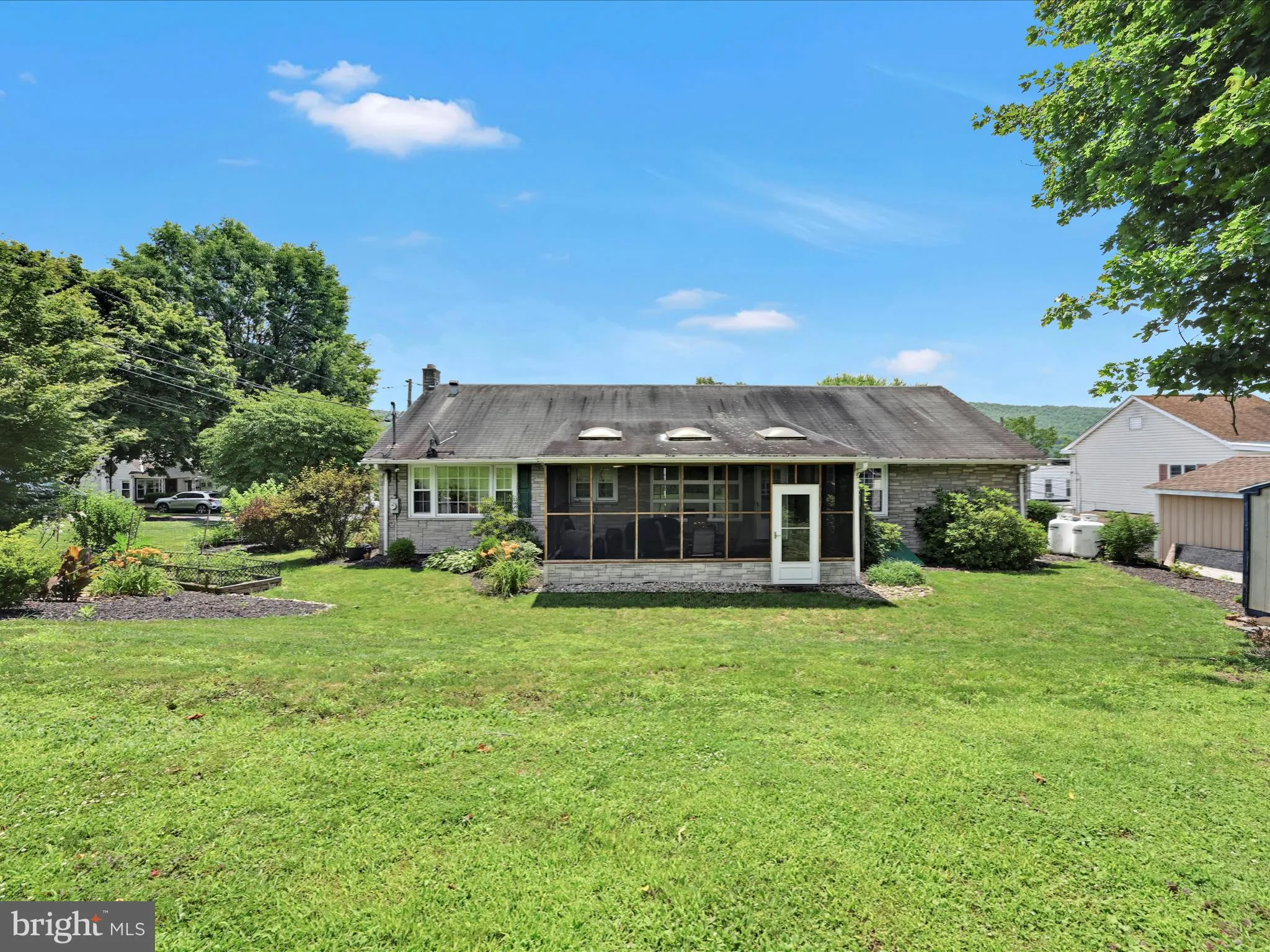 Port Carbon, Pennsylvania 17965, United States, 3 Bedrooms Bedrooms, ,3 BathroomsBathrooms,Residential,Active,167130