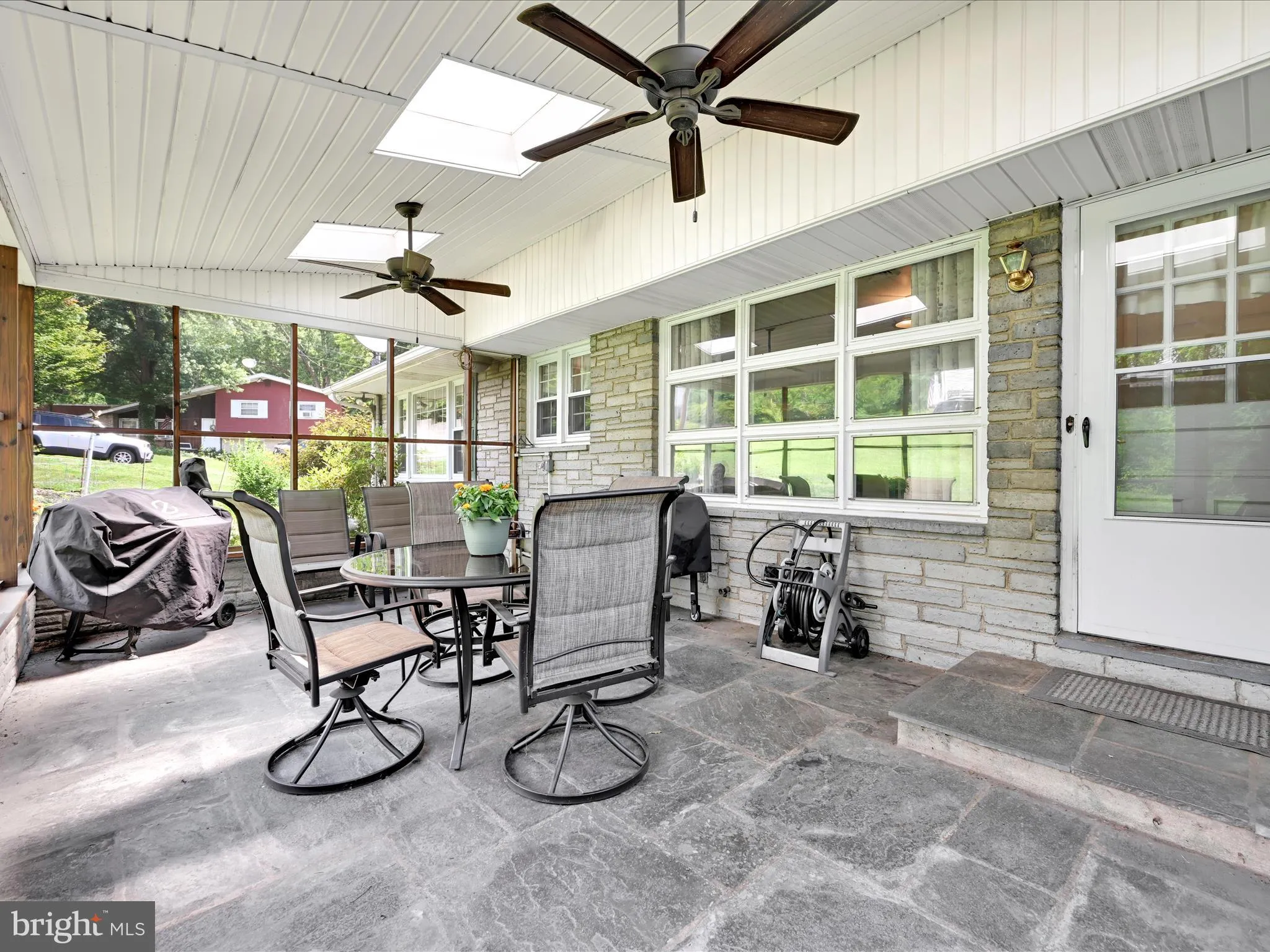 Port Carbon, Pennsylvania 17965, United States, 3 Bedrooms Bedrooms, ,3 BathroomsBathrooms,Residential,Active,167130