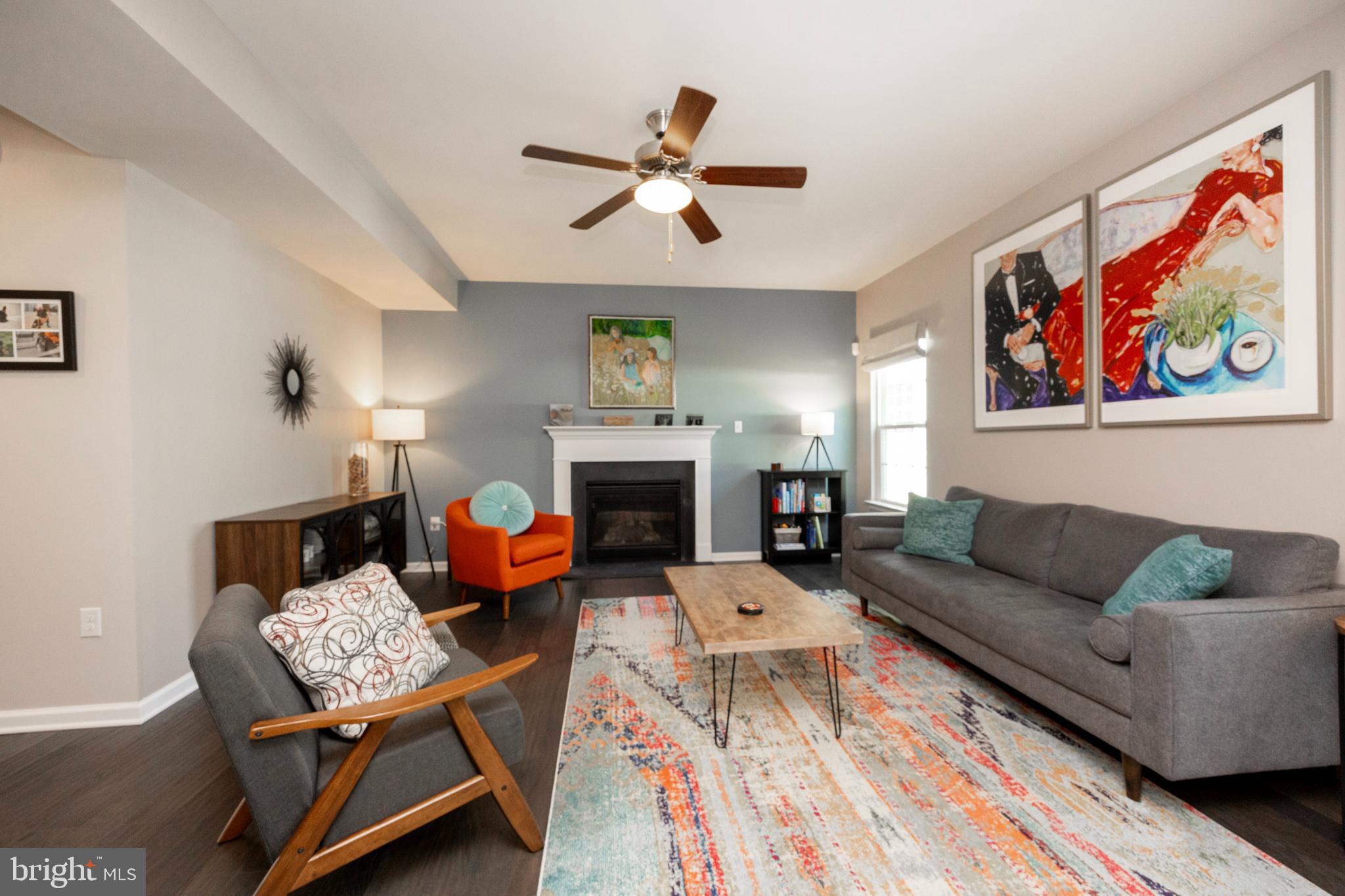 HANOVER POINTE - Residential