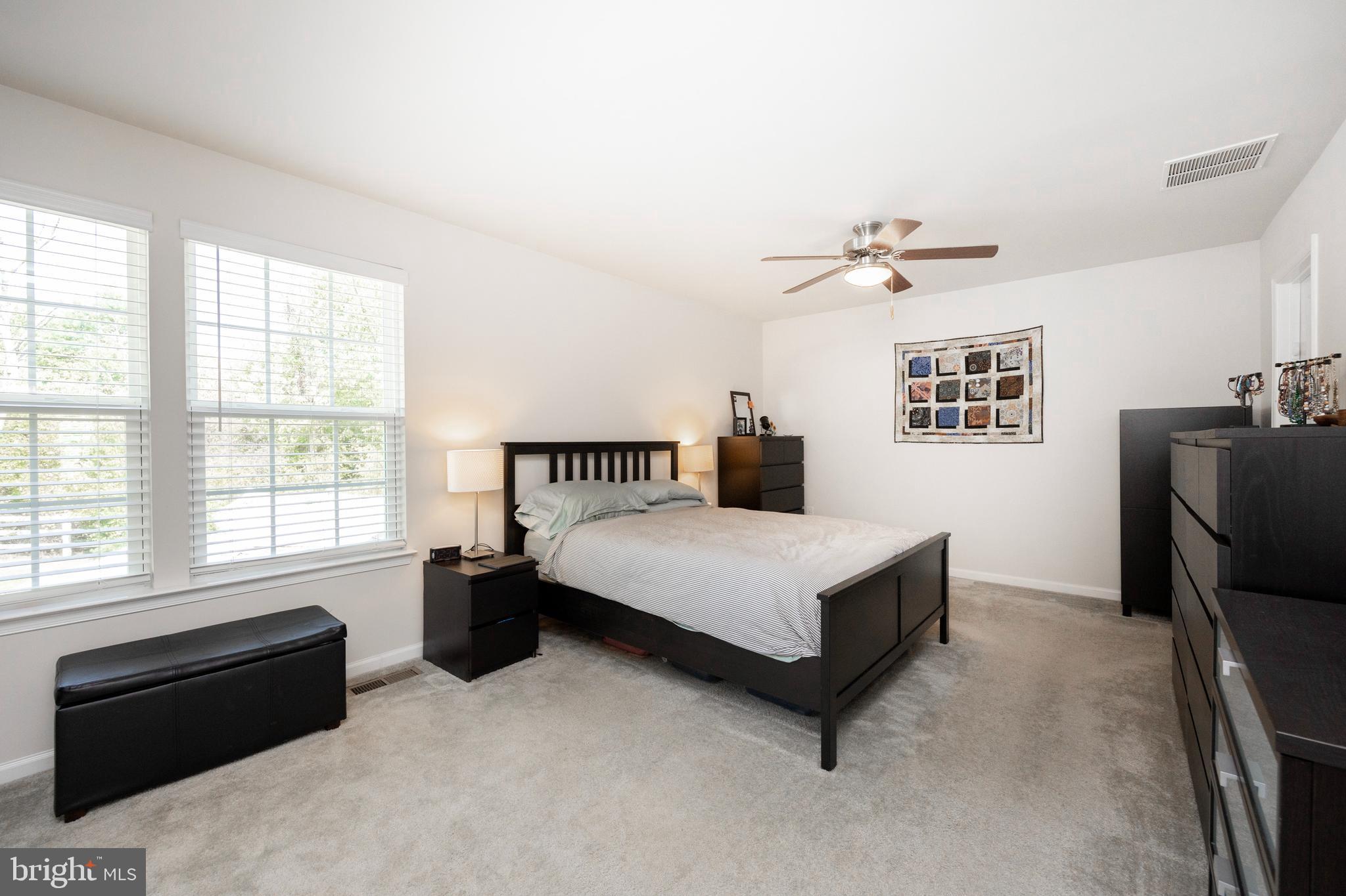 HANOVER POINTE - Residential