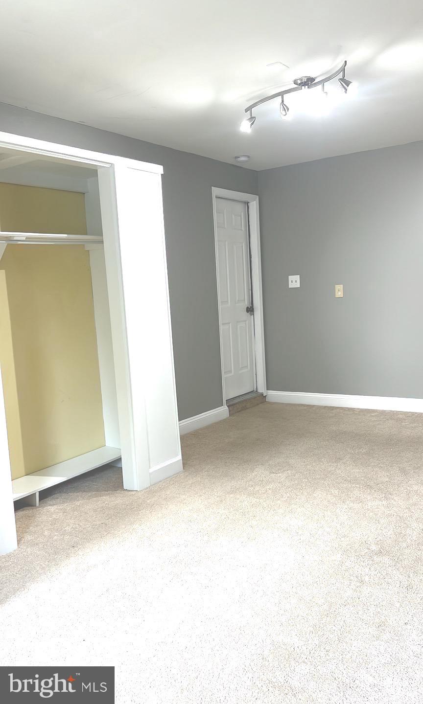 FREDERICKTOWNE VILLAGE - Residential Lease