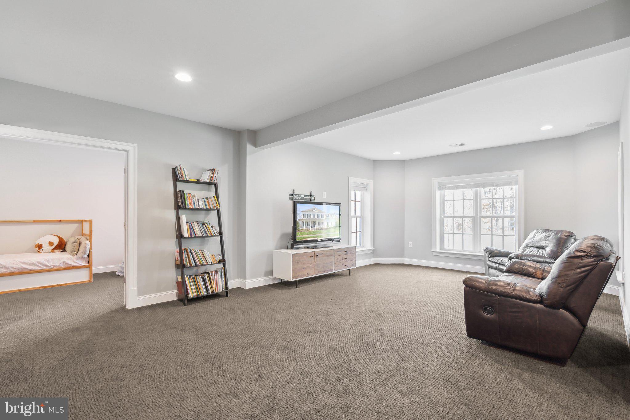 WILLOWSFORD - Residential Lease